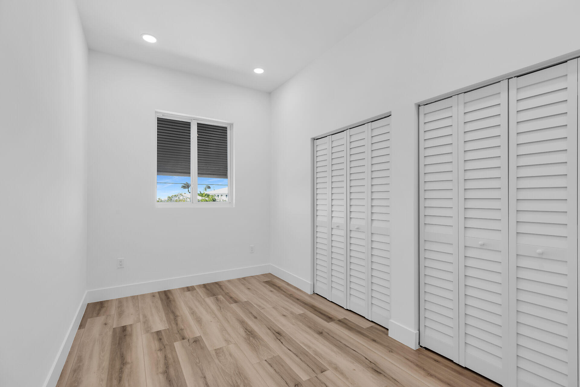 240 14Th Street