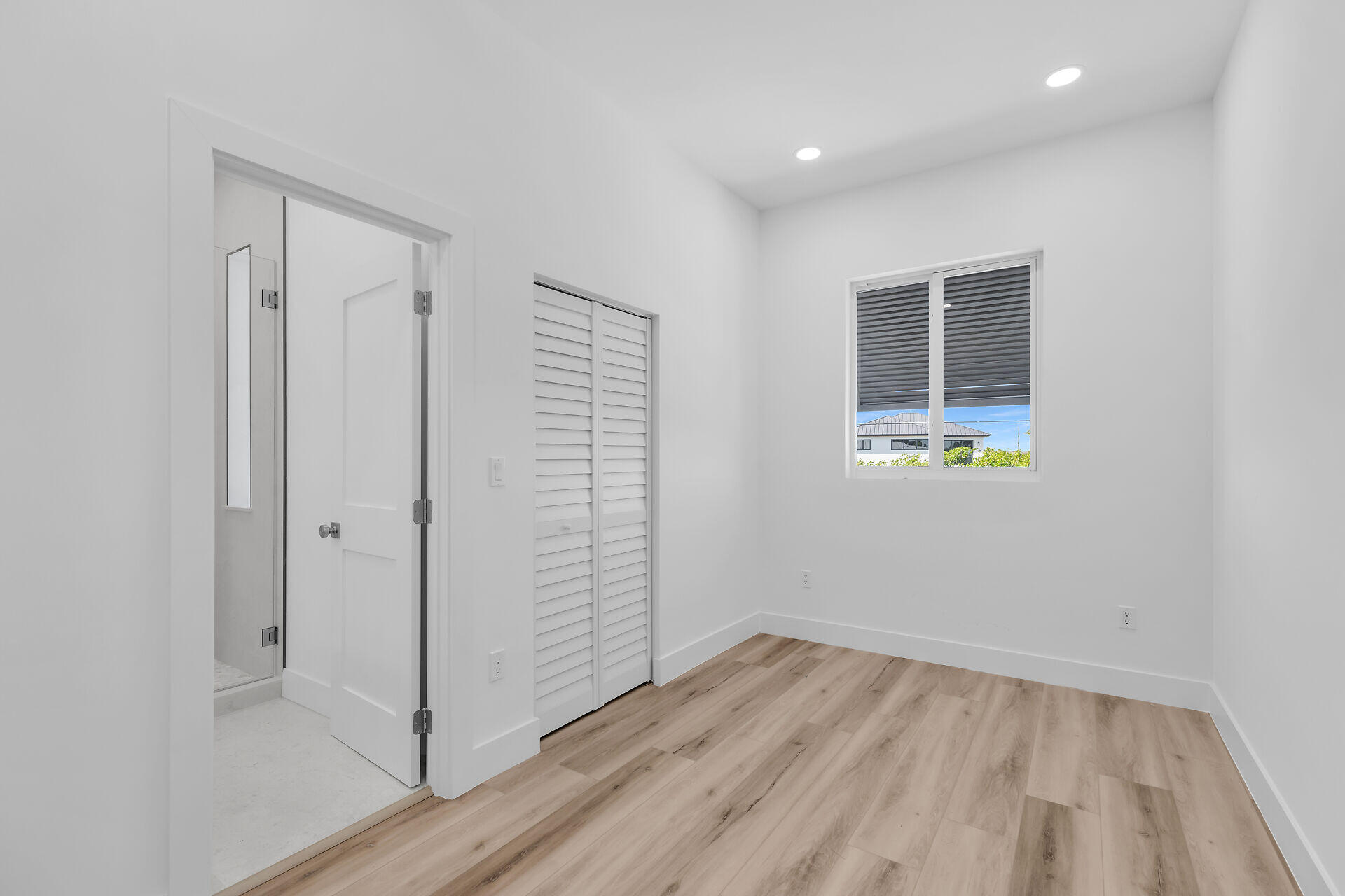240 14Th Street