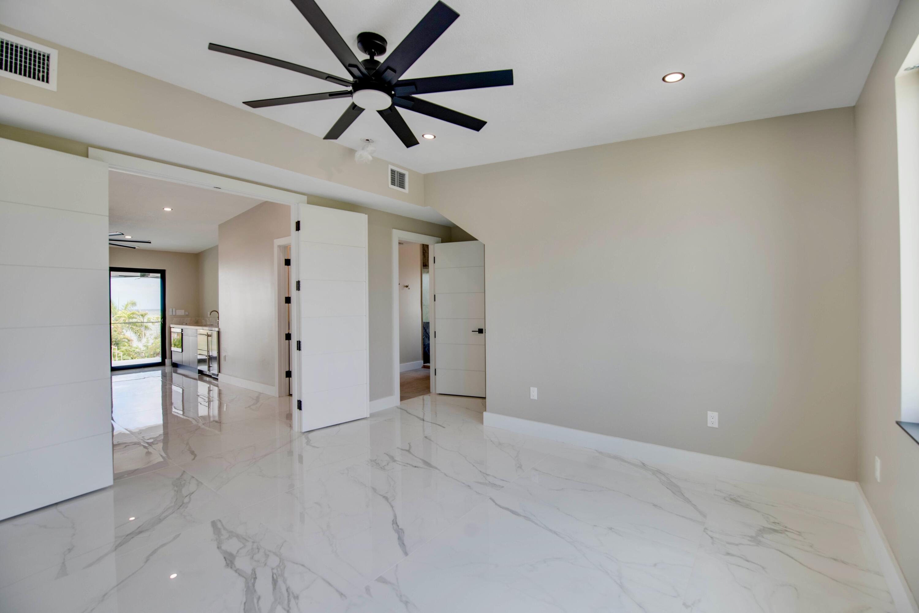 3 Evergreen Avenue