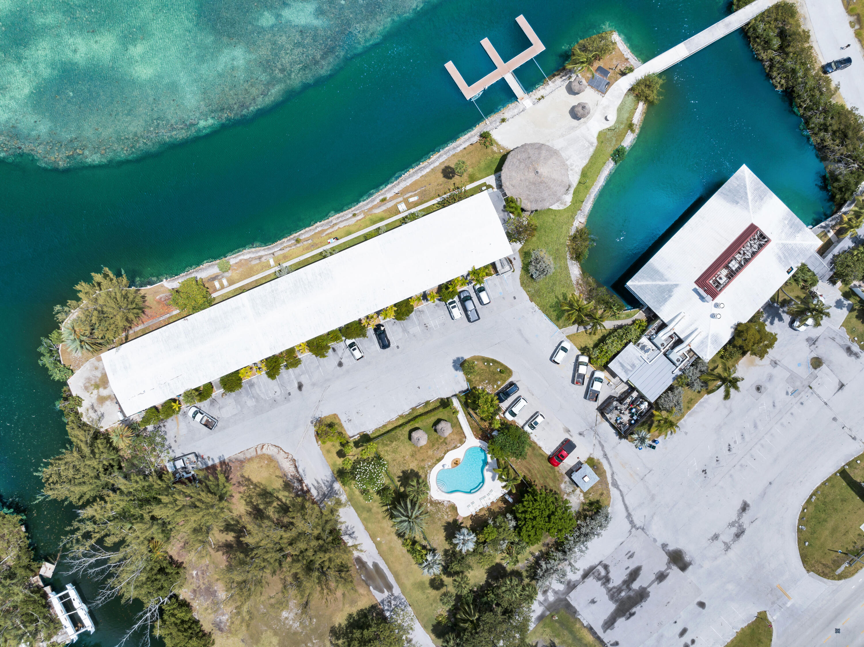 17075 Overseas Highway