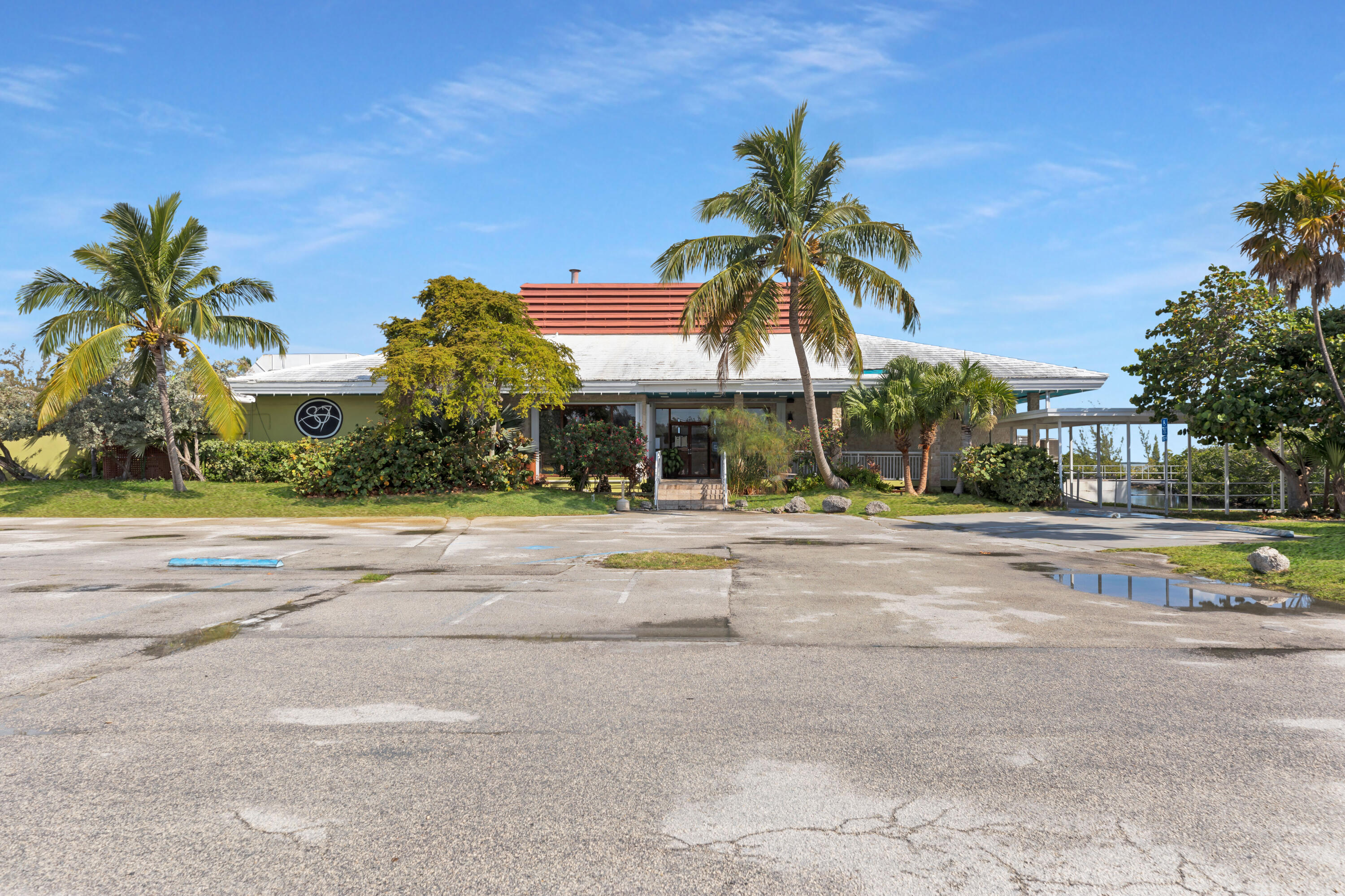 17075 Overseas Highway