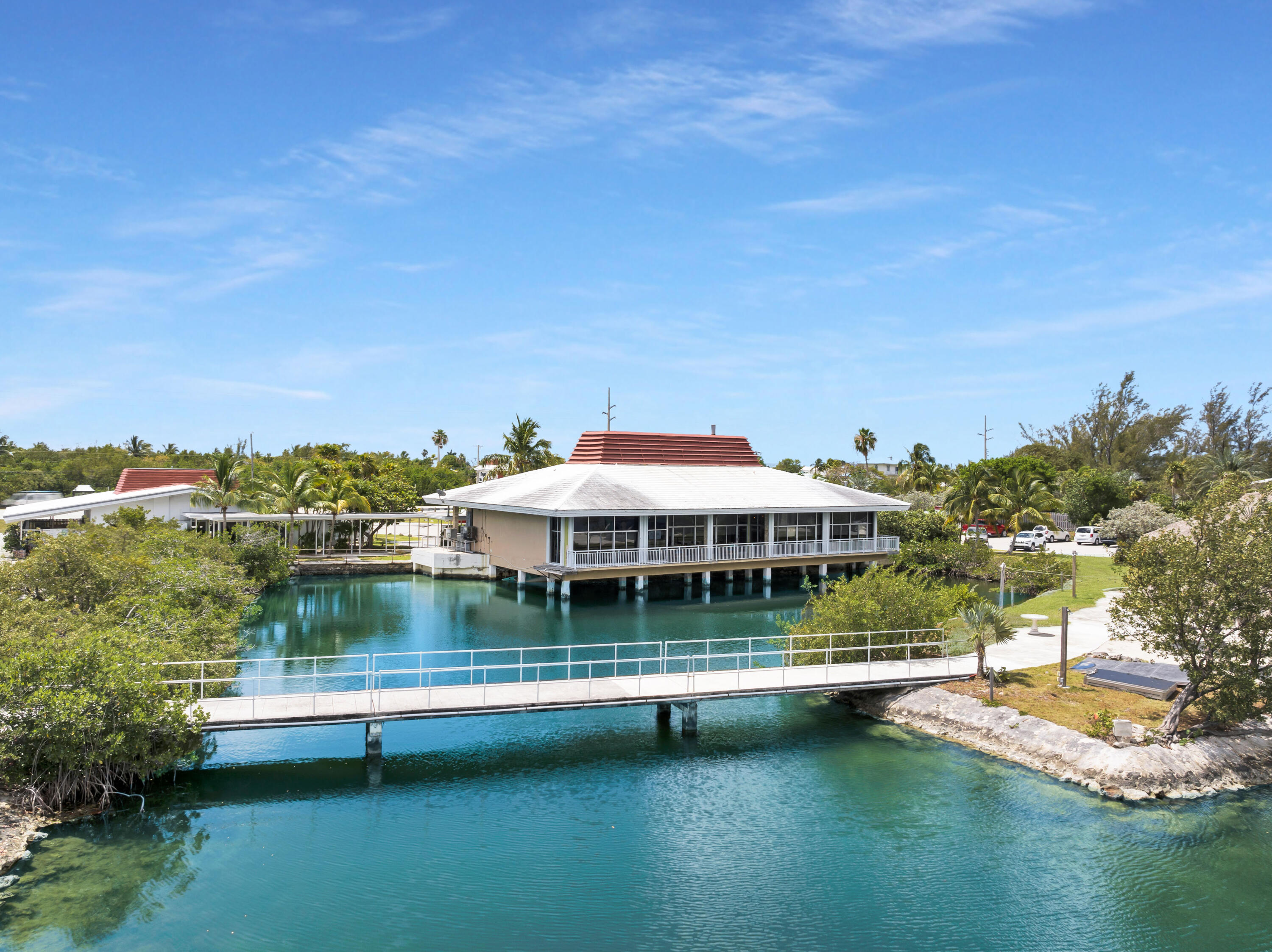 17075 Overseas Highway