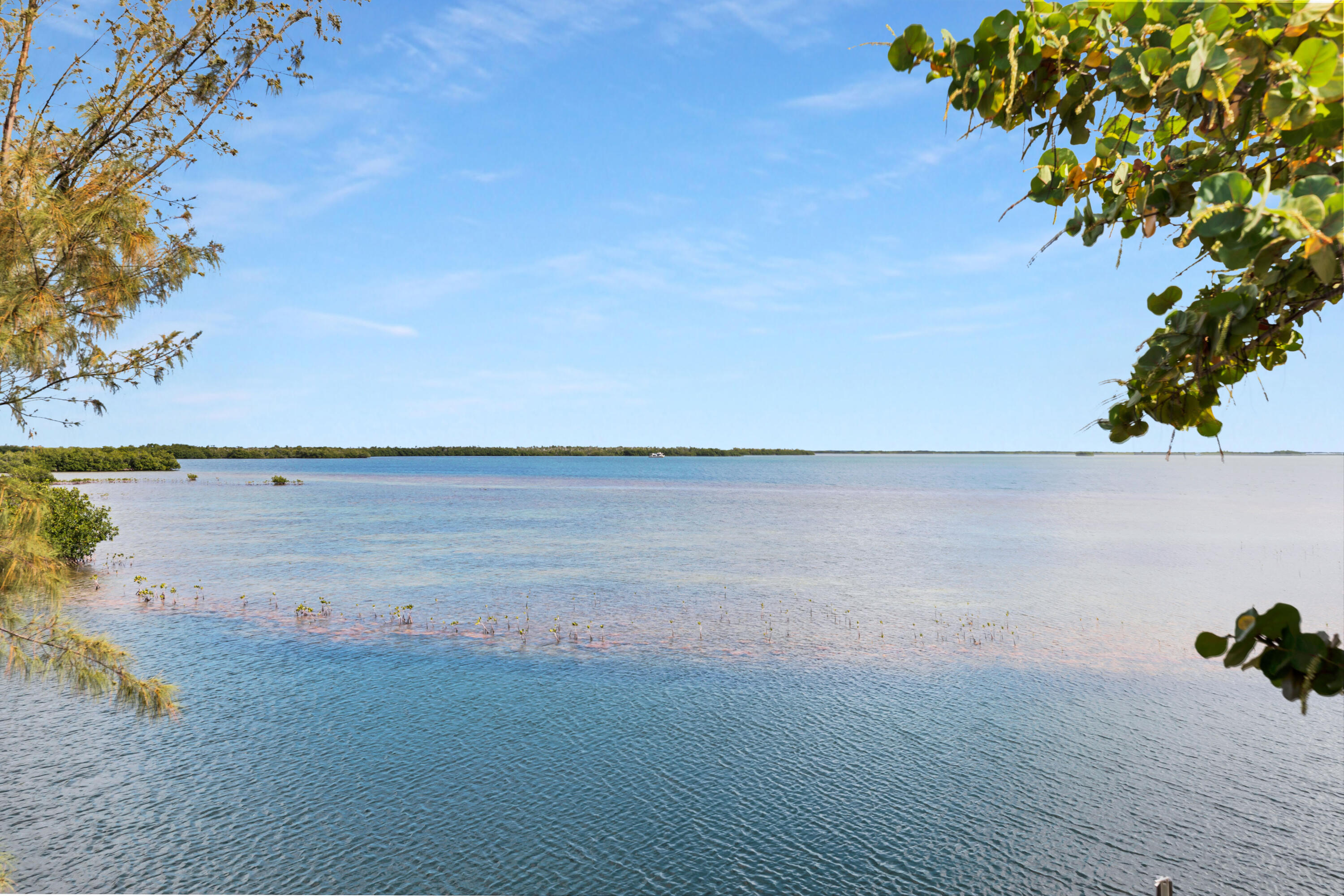 17075 Overseas Highway