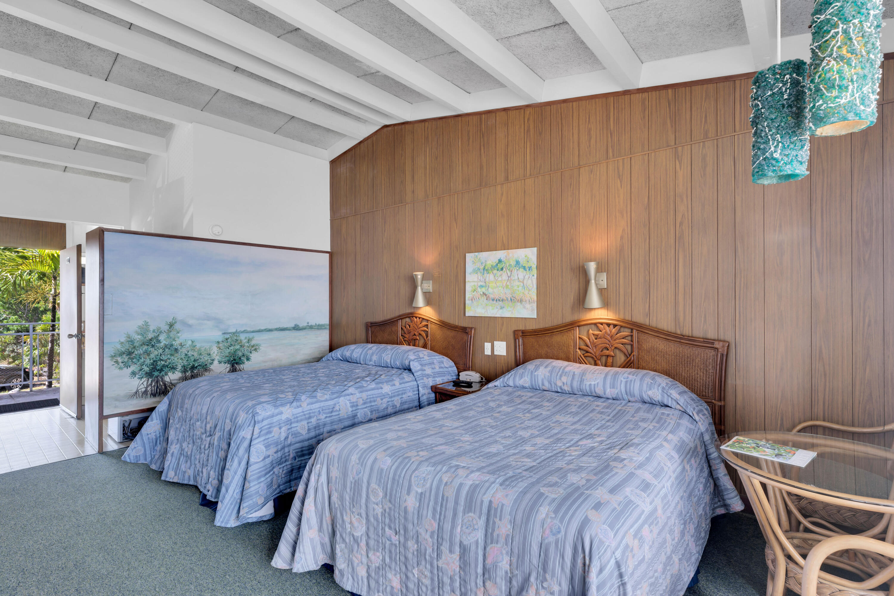 17075 Overseas Highway