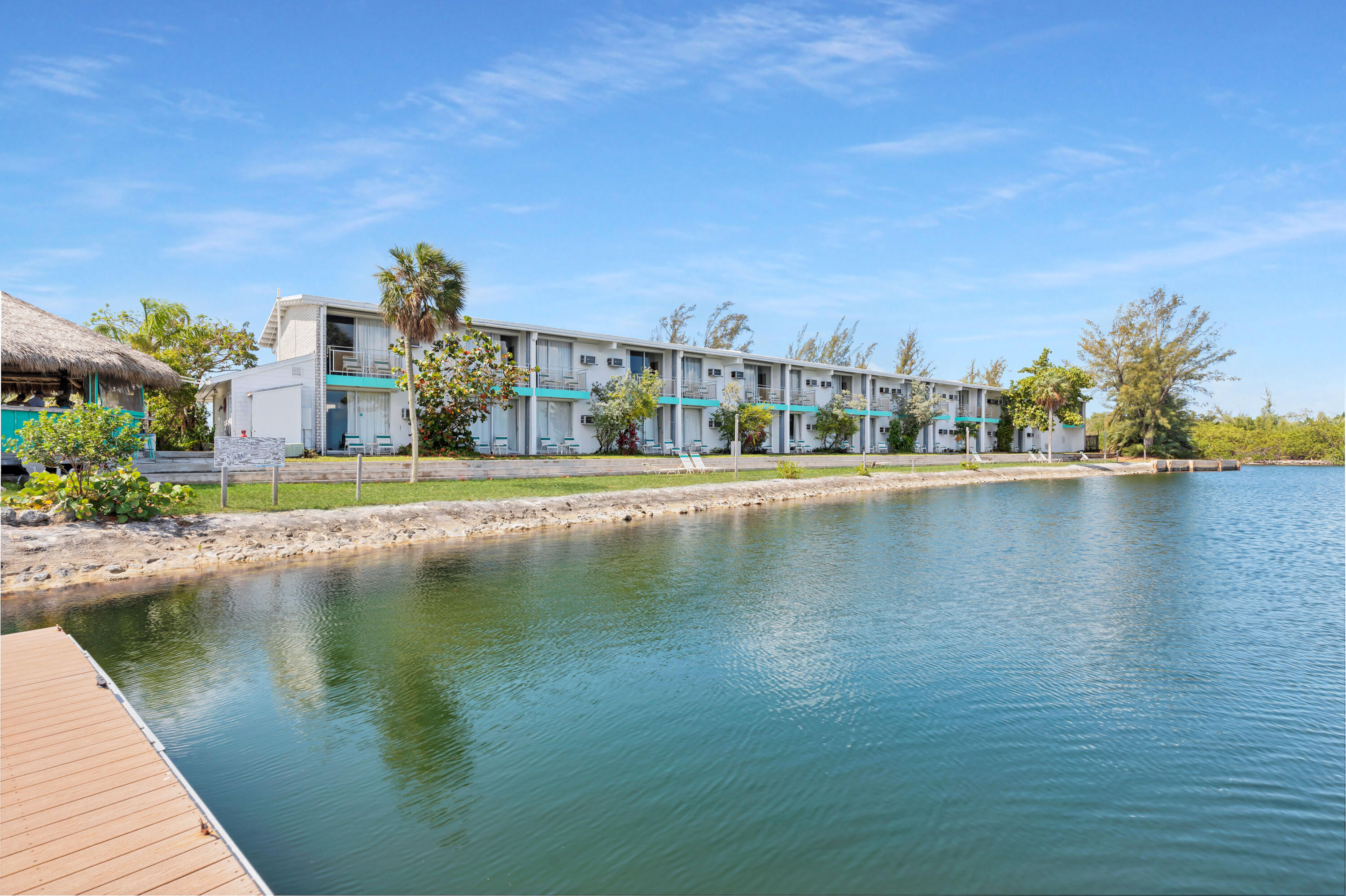 17075 Overseas Highway