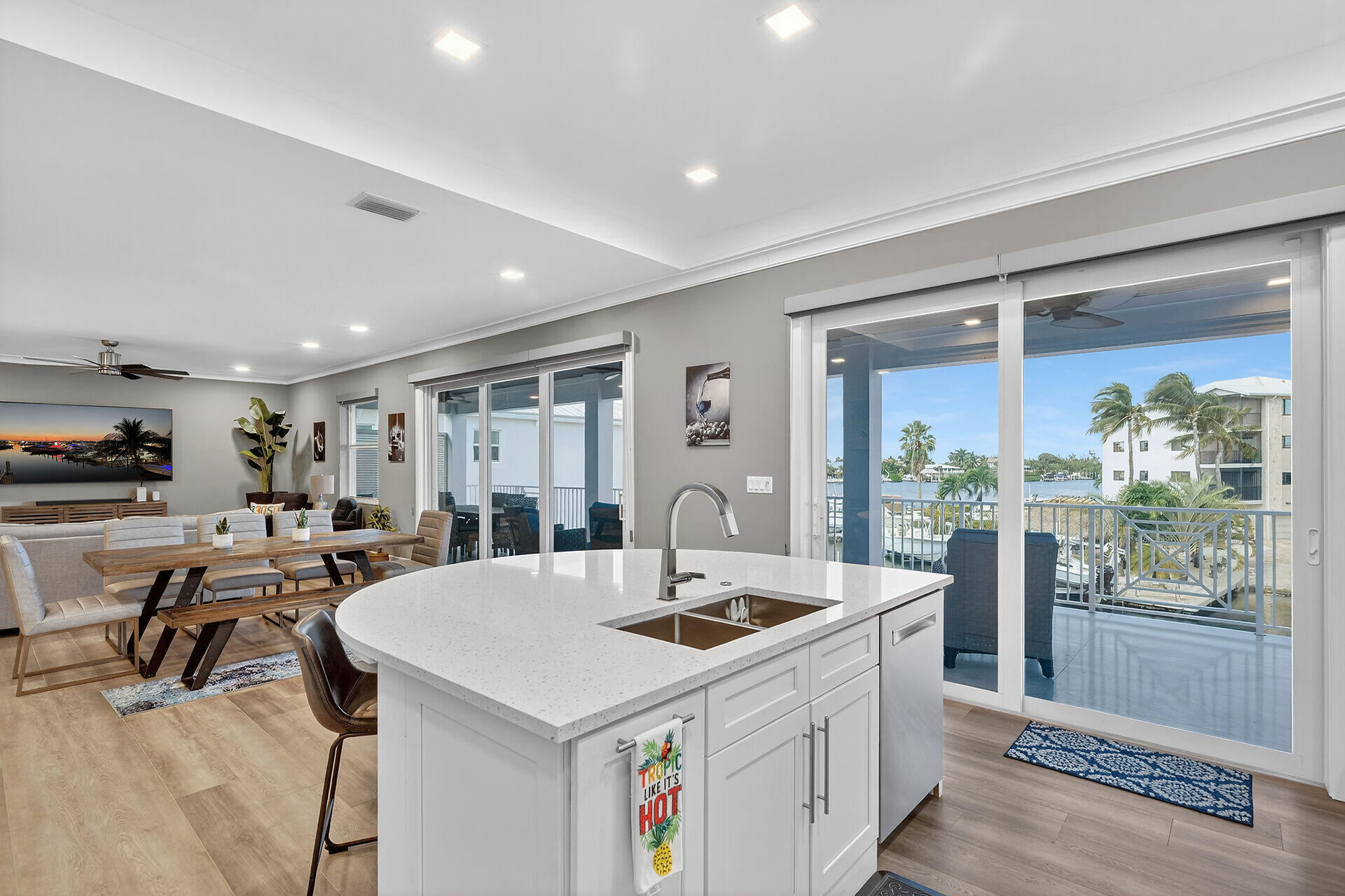 435 Sombrero Beach Road