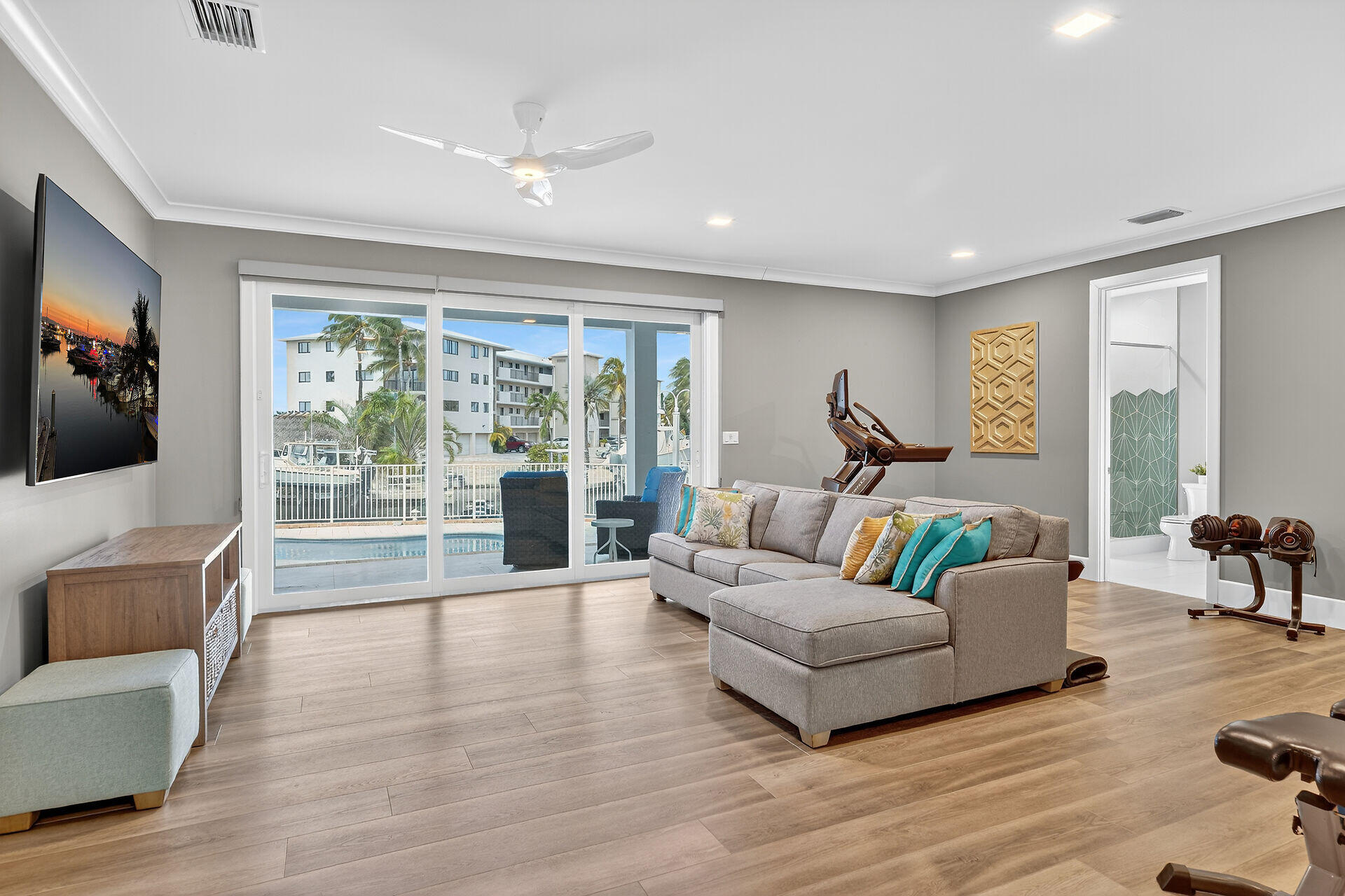 435 Sombrero Beach Road