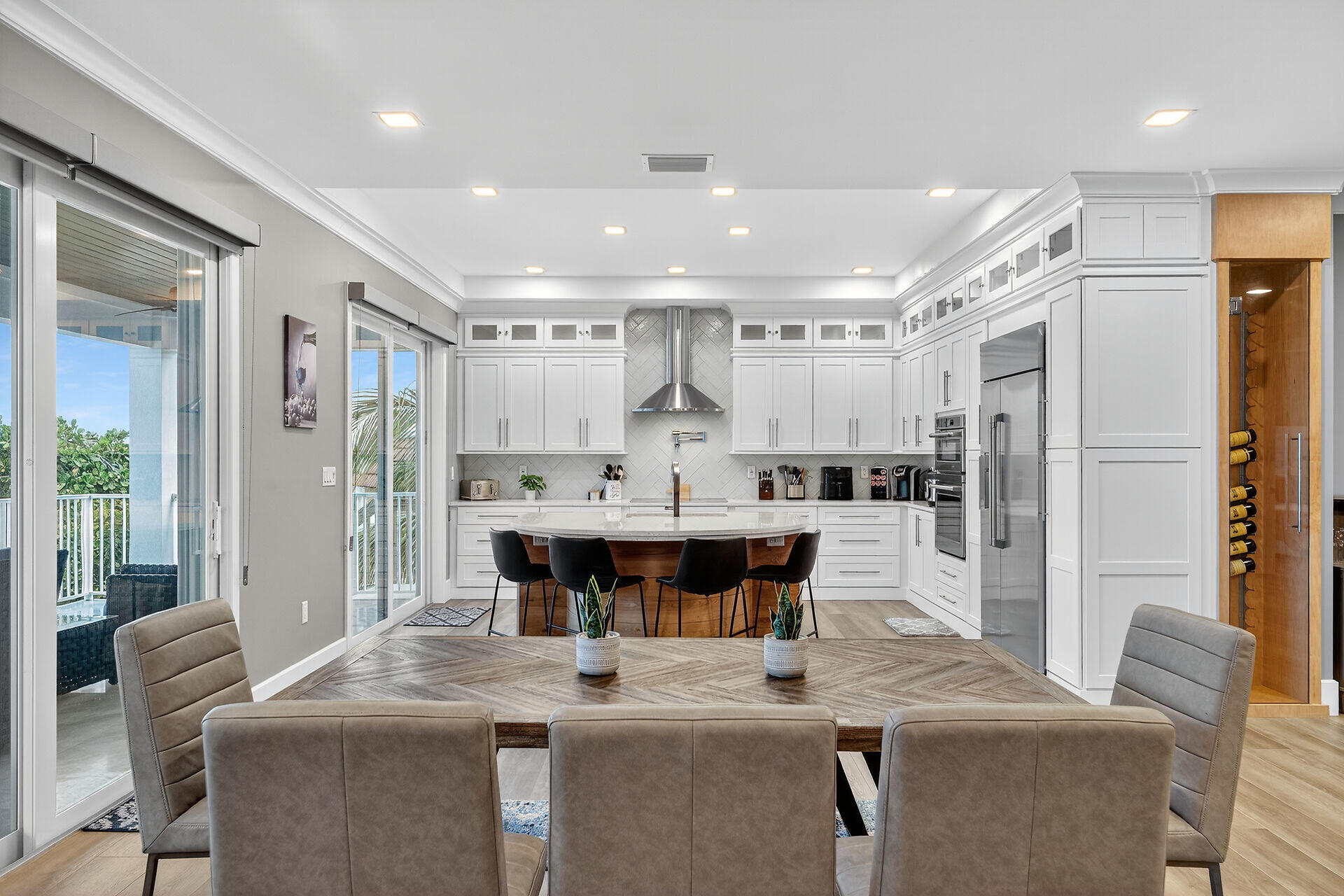 435 Sombrero Beach Road
