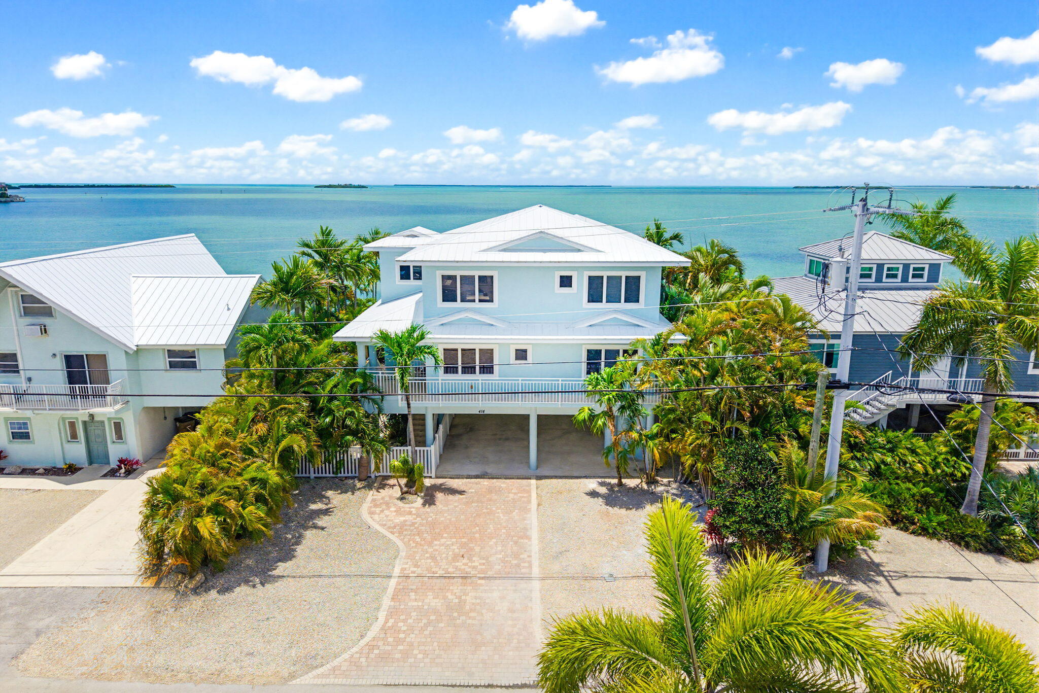 414 E Caribbean Drive