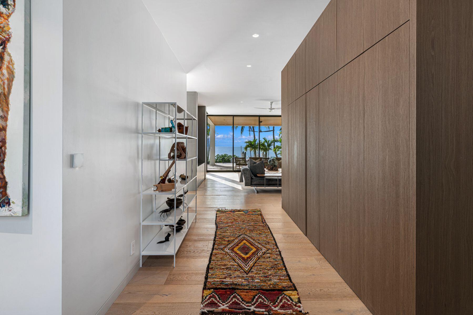 19 Avacado Street