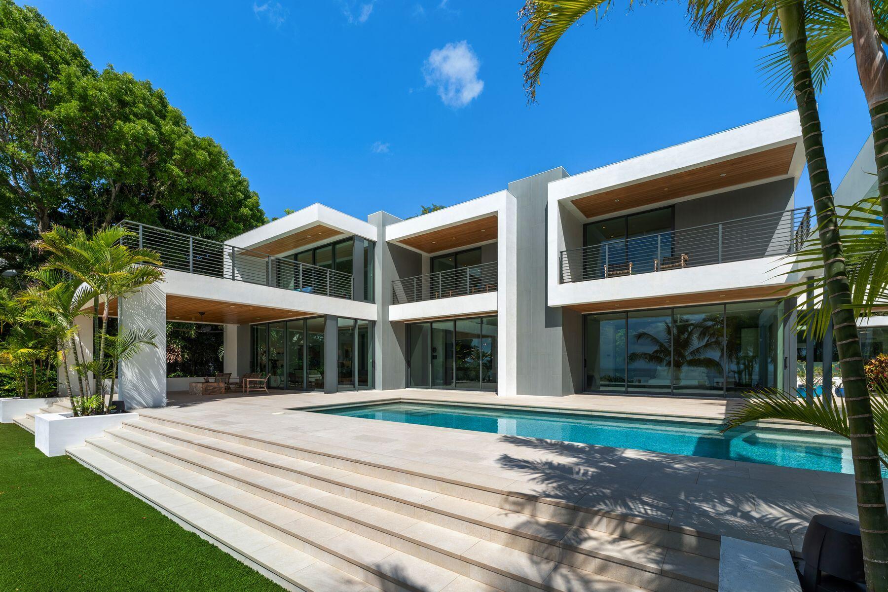 19 Avacado Street