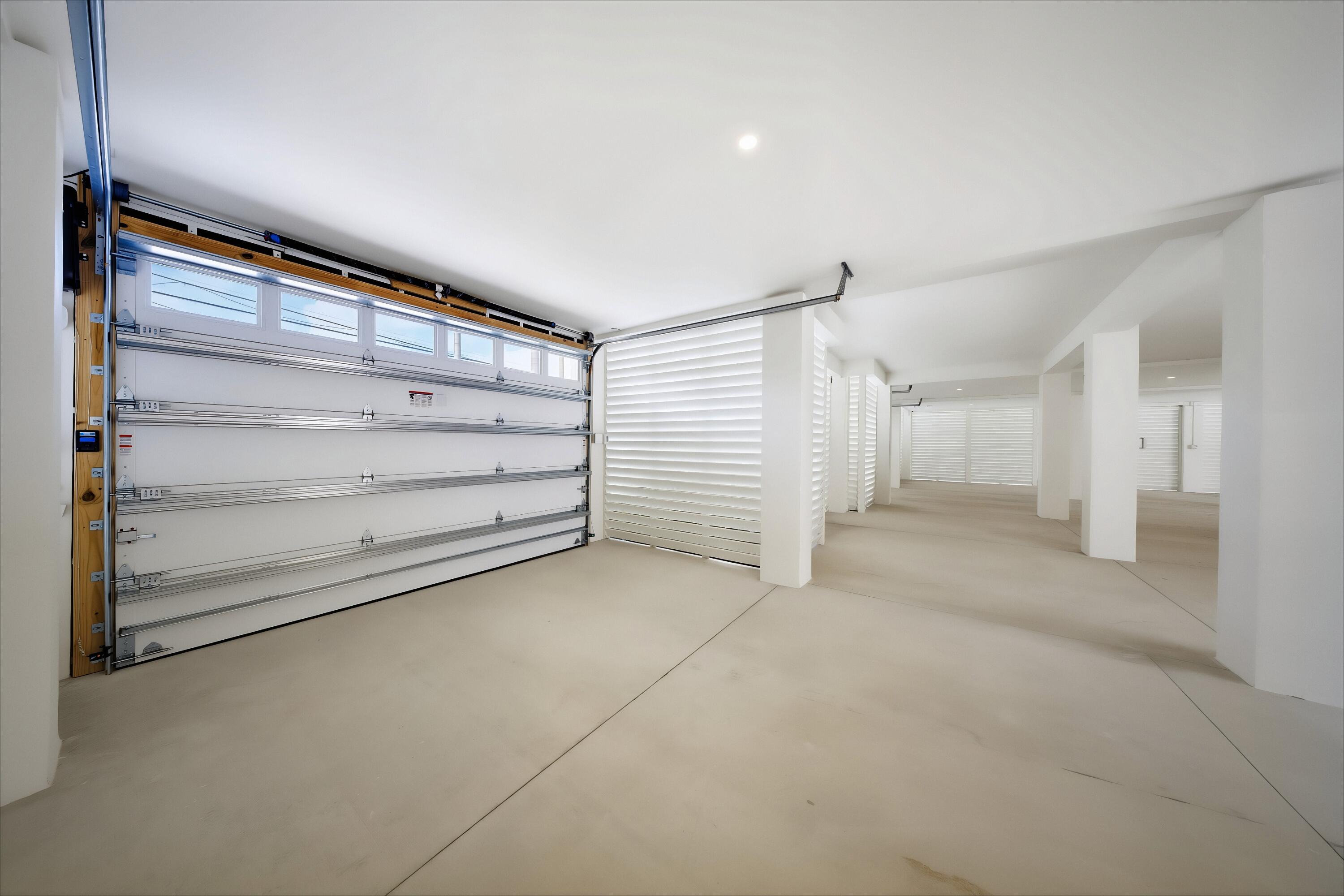 17162 W Starfish Lane