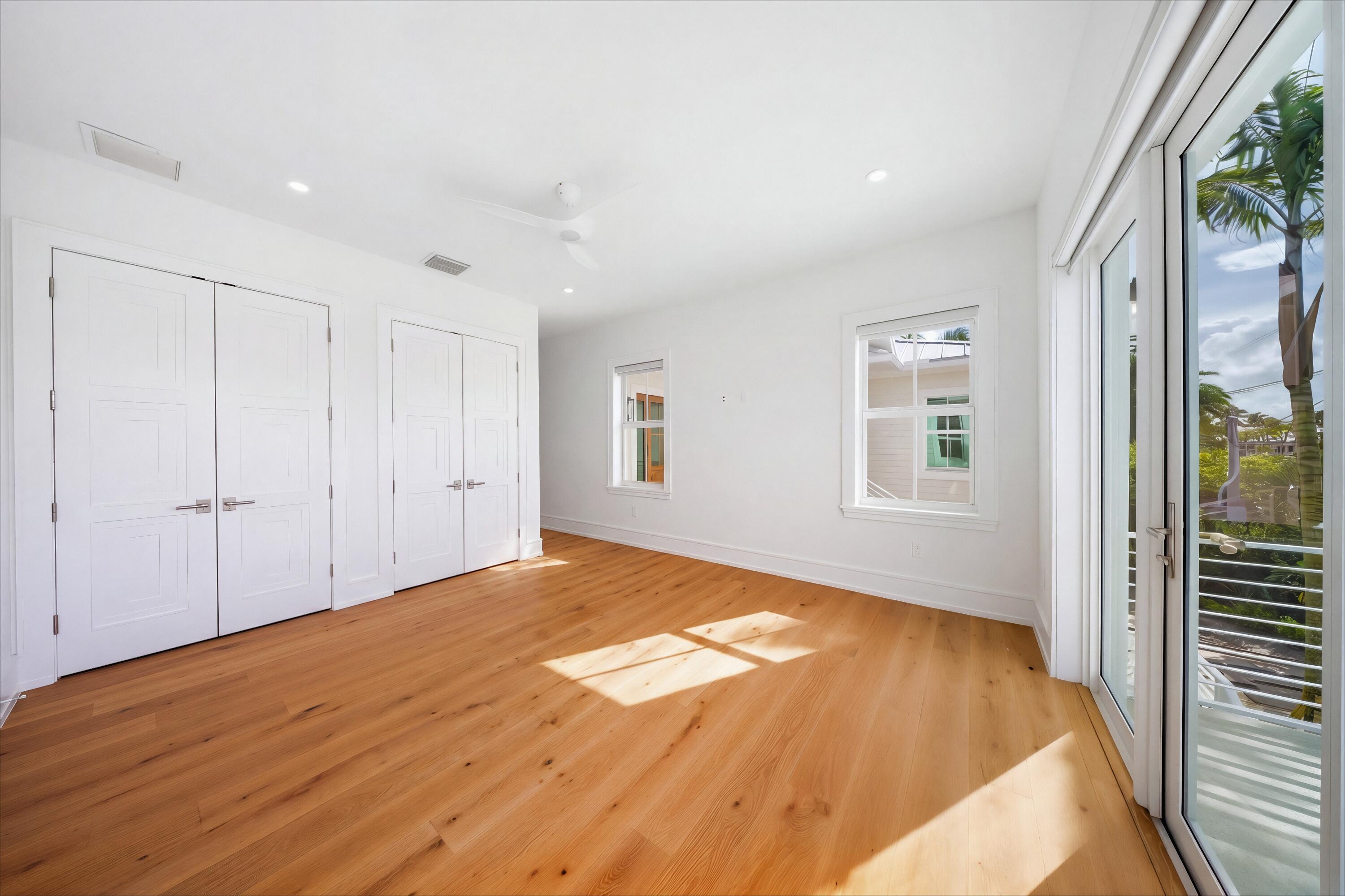 17162 W Starfish Lane