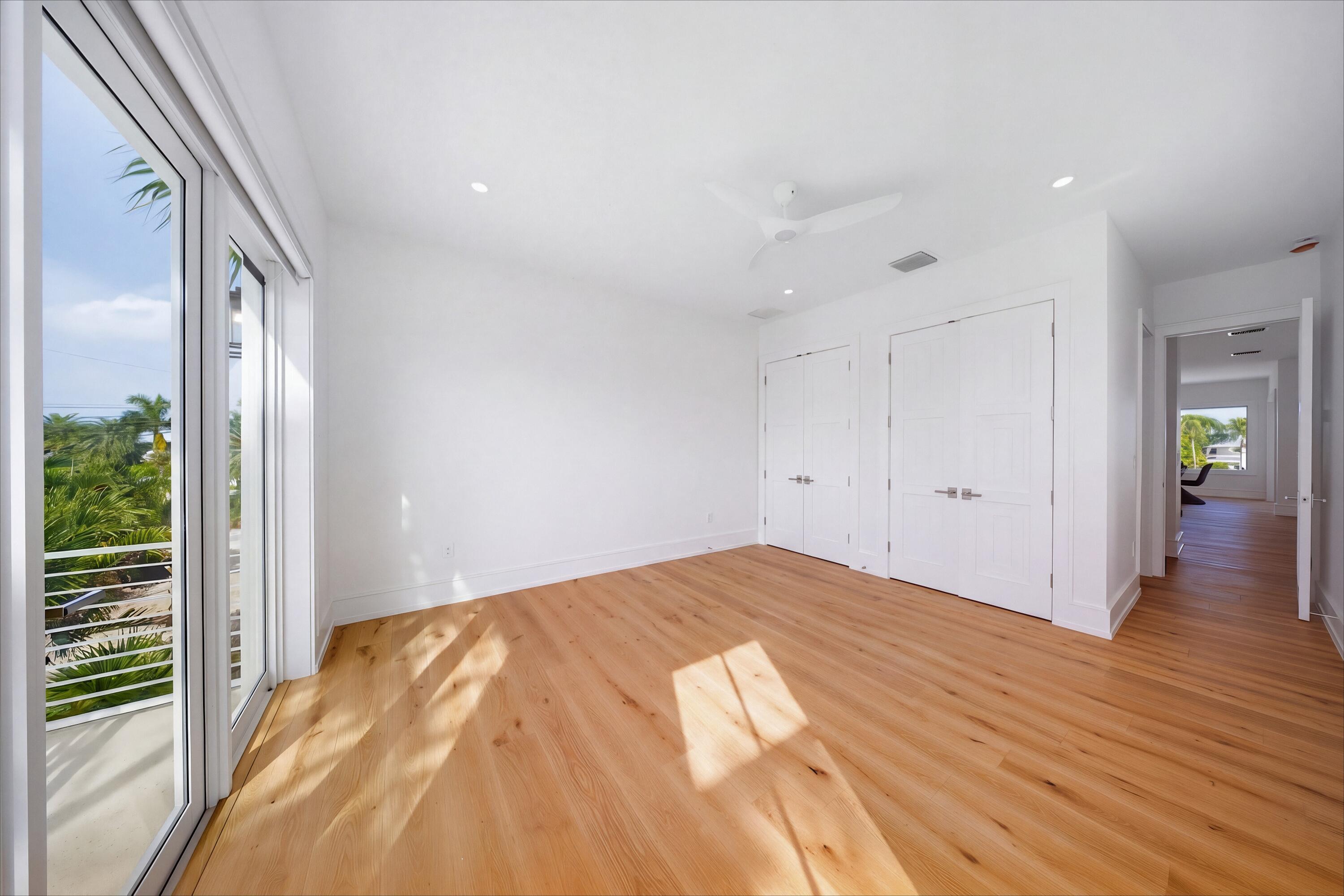 17162 W Starfish Lane