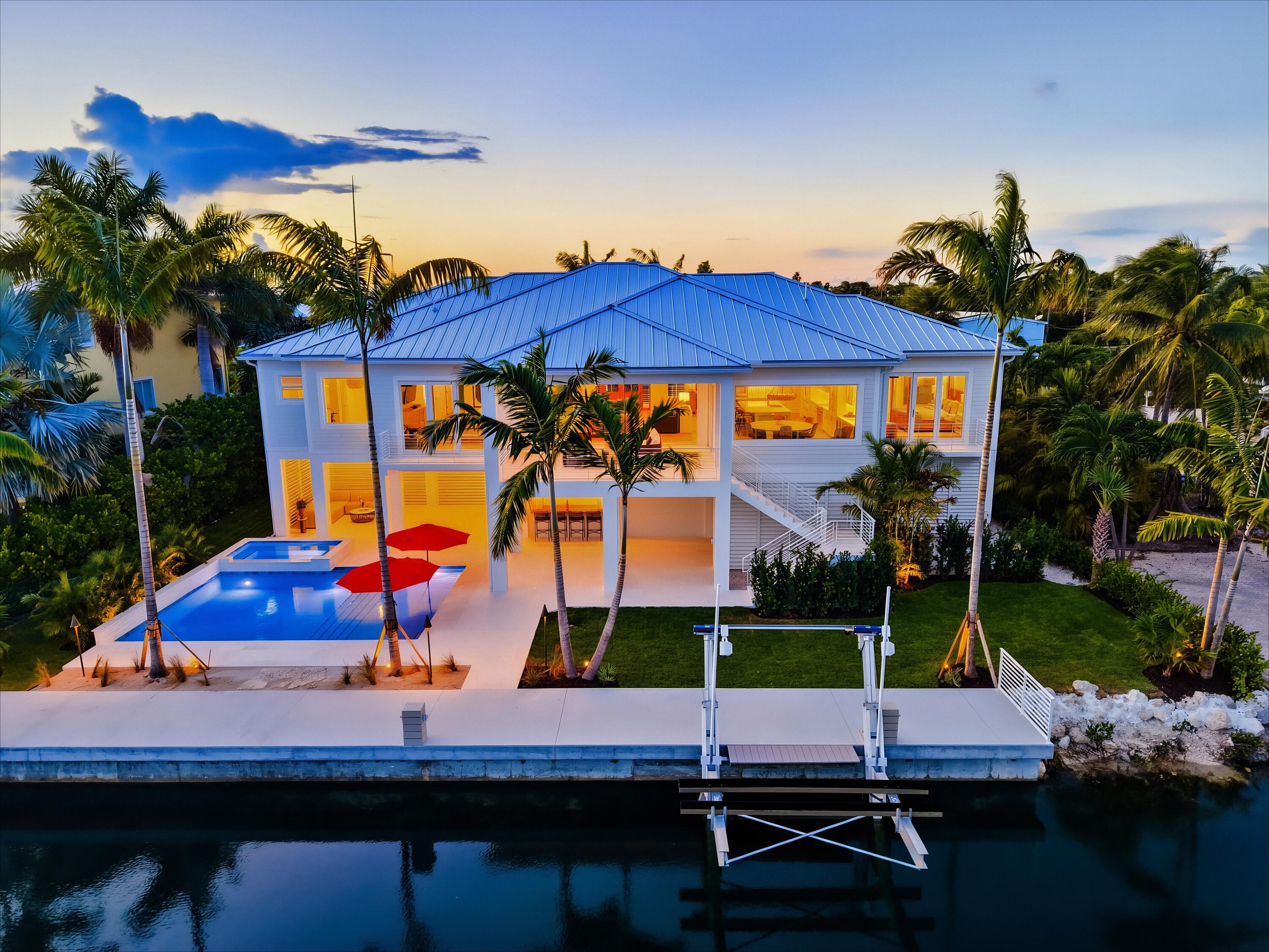 17162 W Starfish Lane