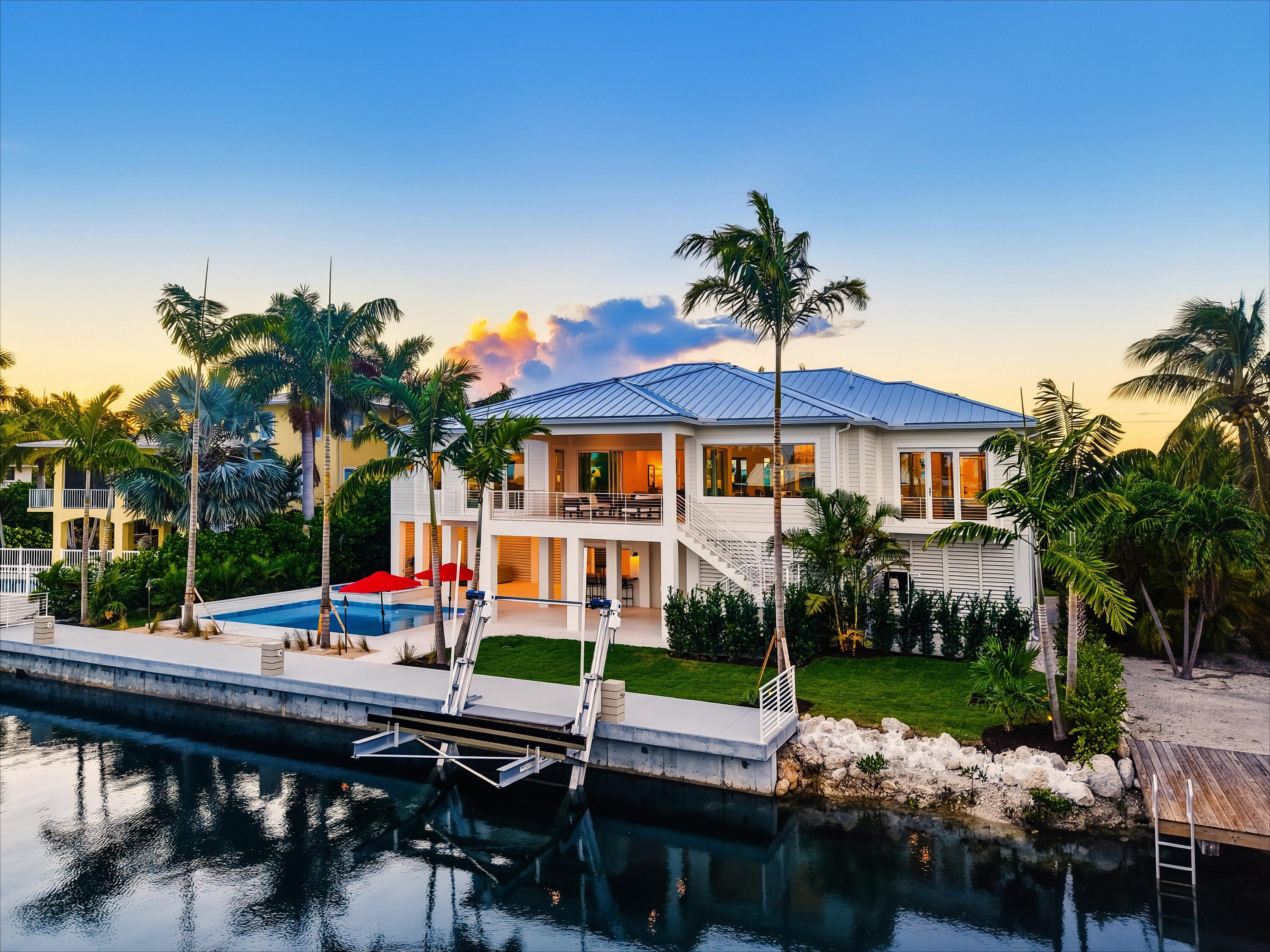 17162 W Starfish Lane