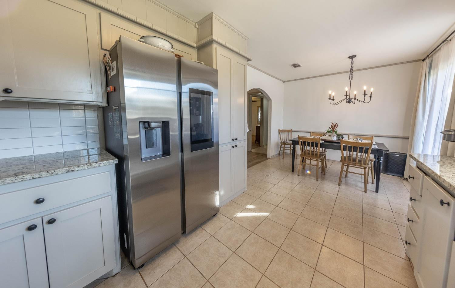6 Cottonwood Lane