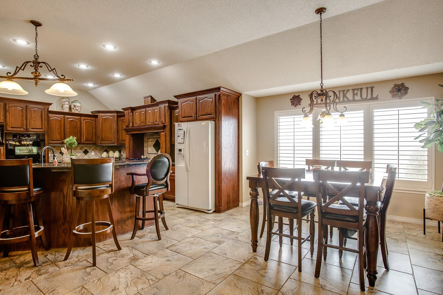 6404 County Road 7445