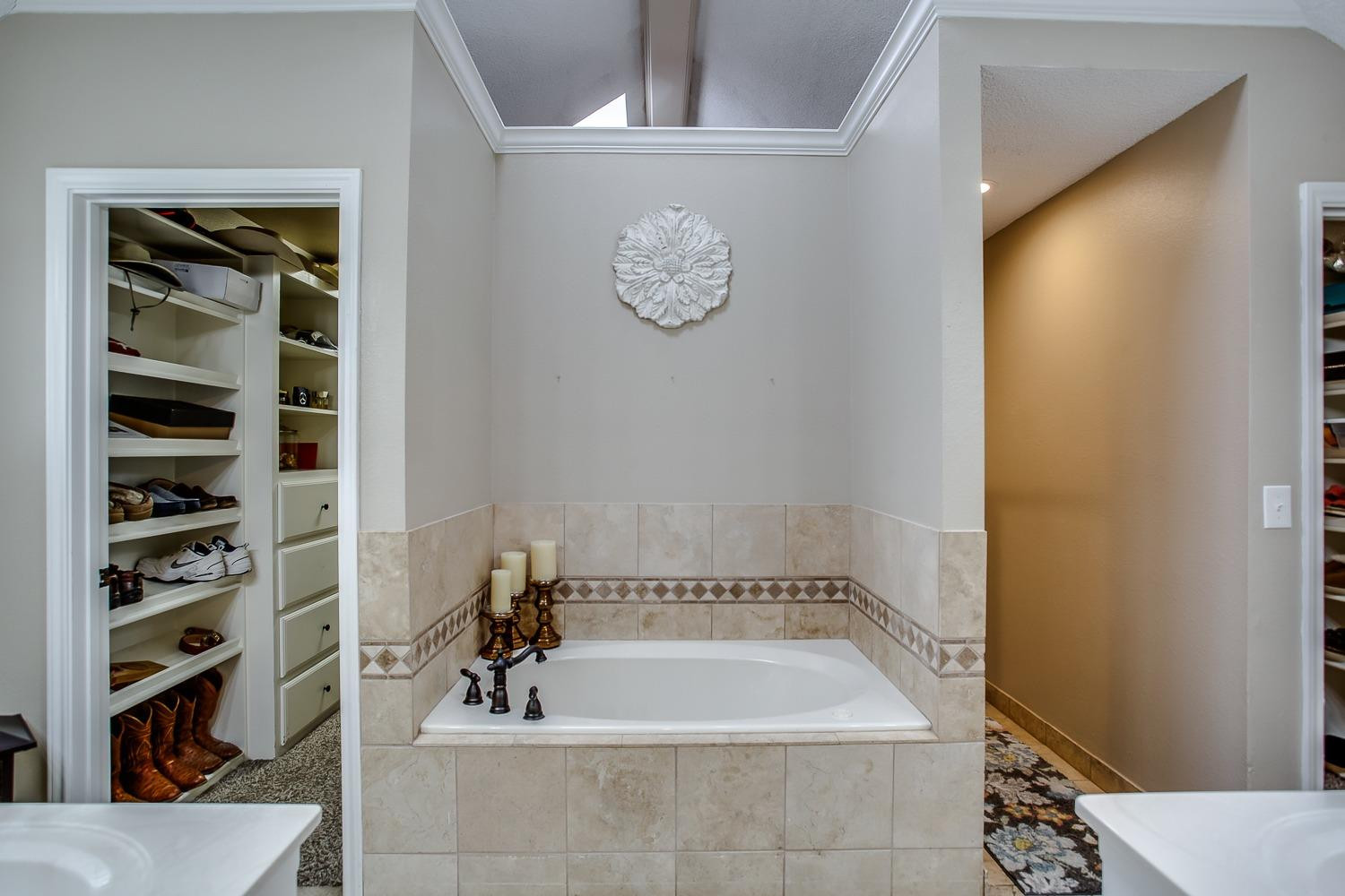 6404 County Road 7445