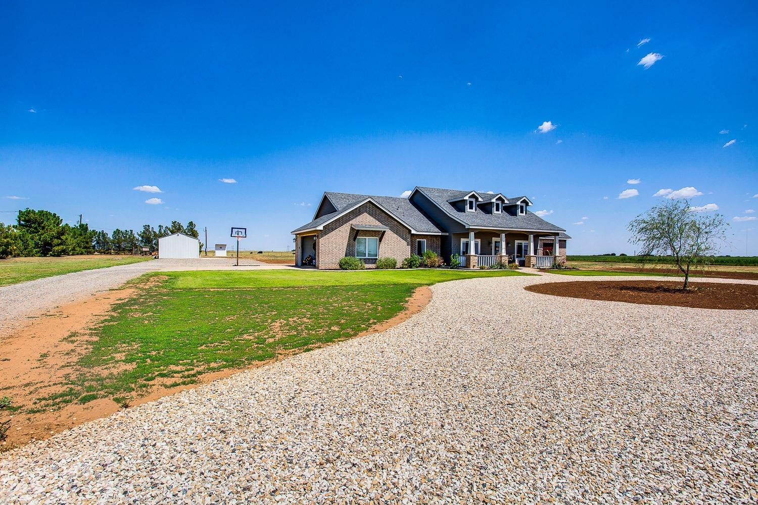 3943 Mallard Road