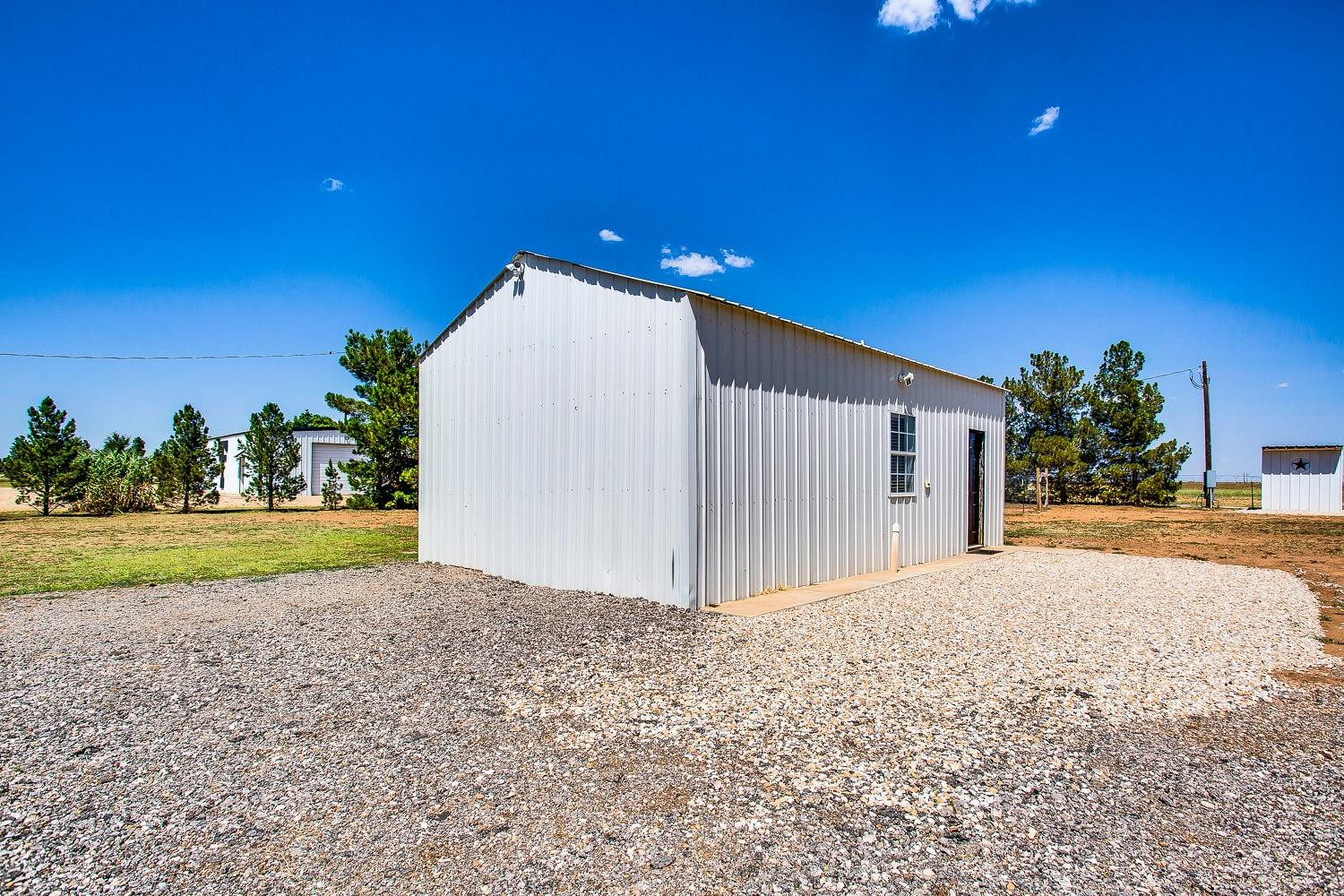 3943 Mallard Road