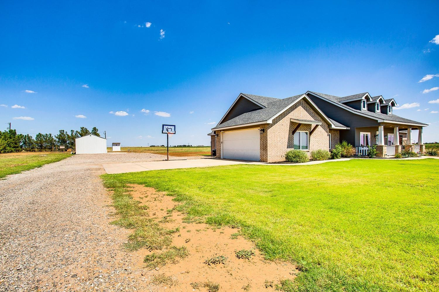 3943 Mallard Road