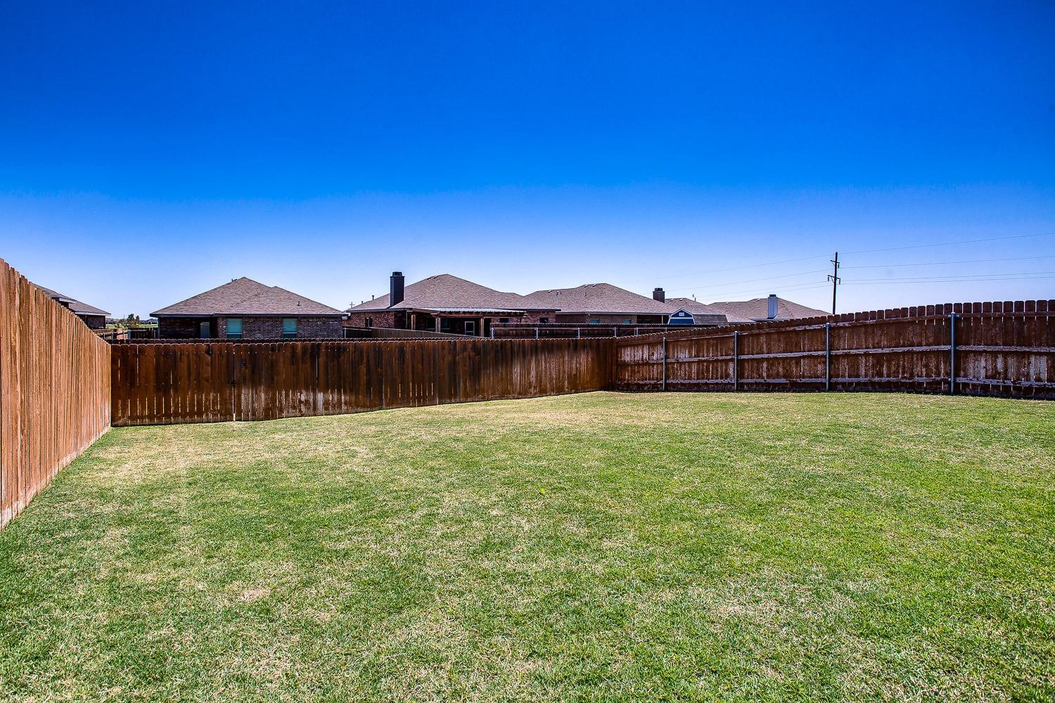 14409 Uvalde Avenue