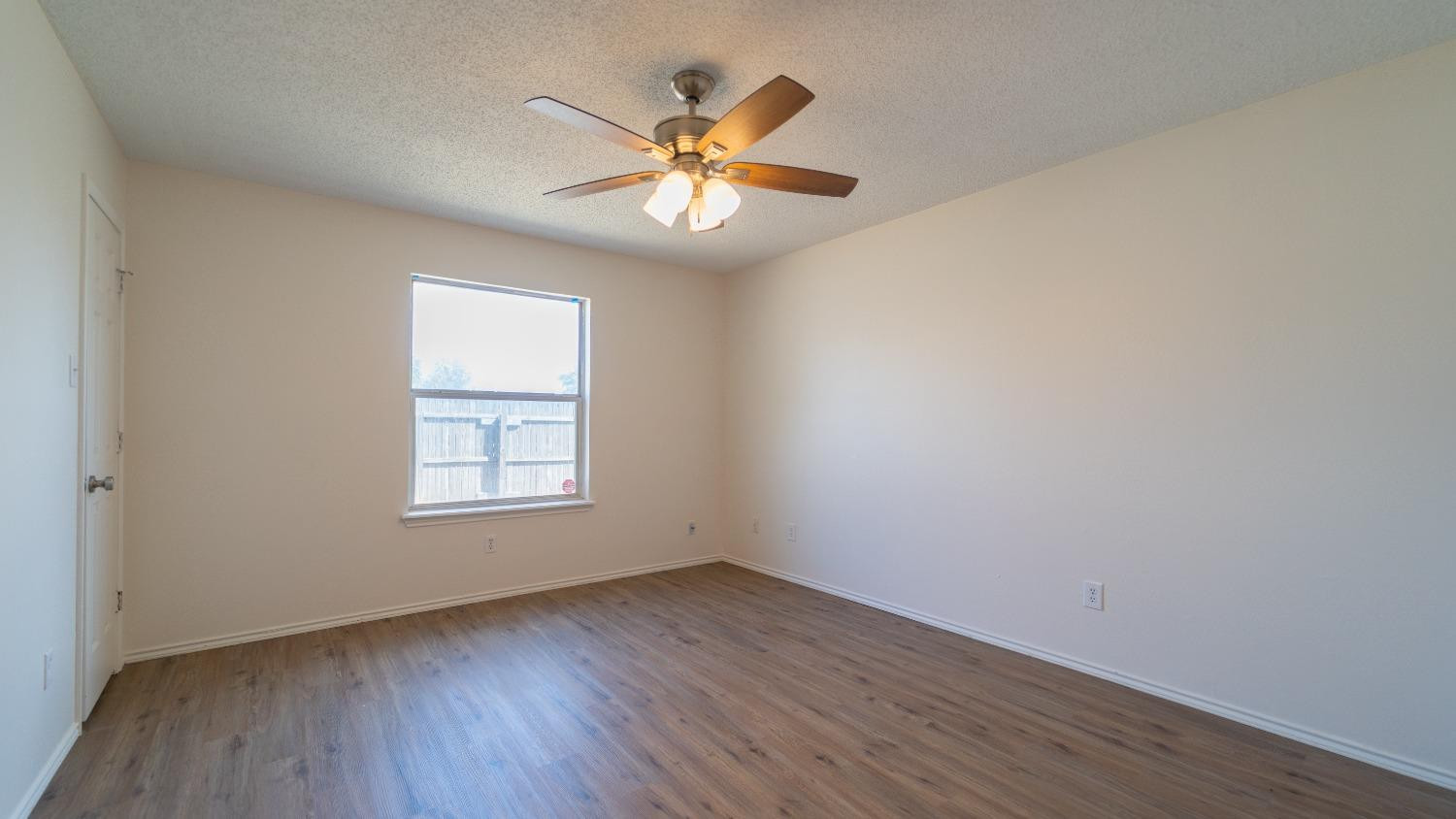 6115 7th Drive