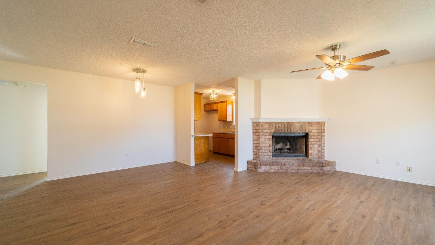 6115 7th Drive