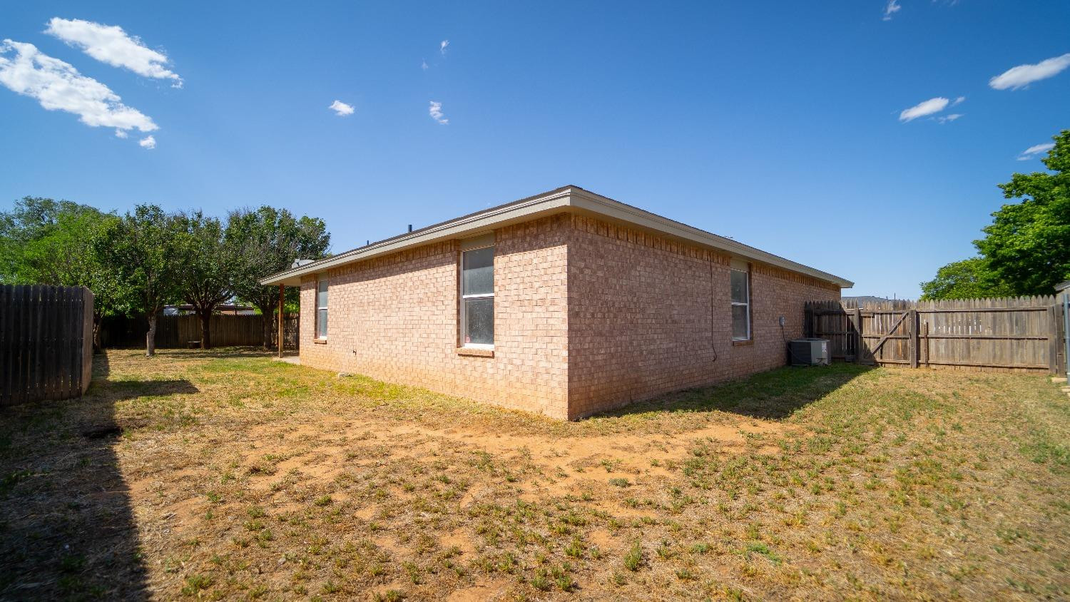 6115 7th Drive