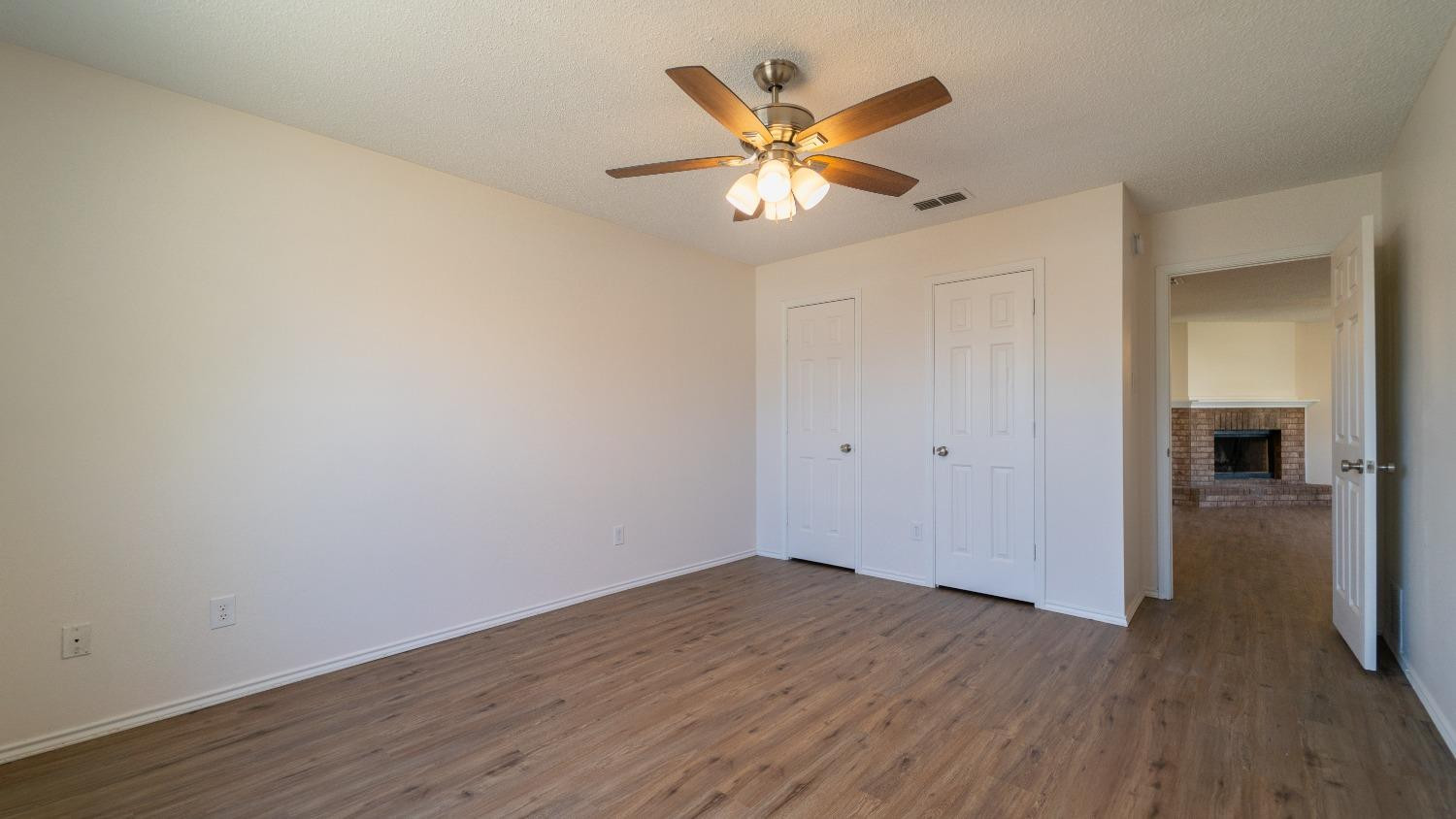 6115 7th Drive