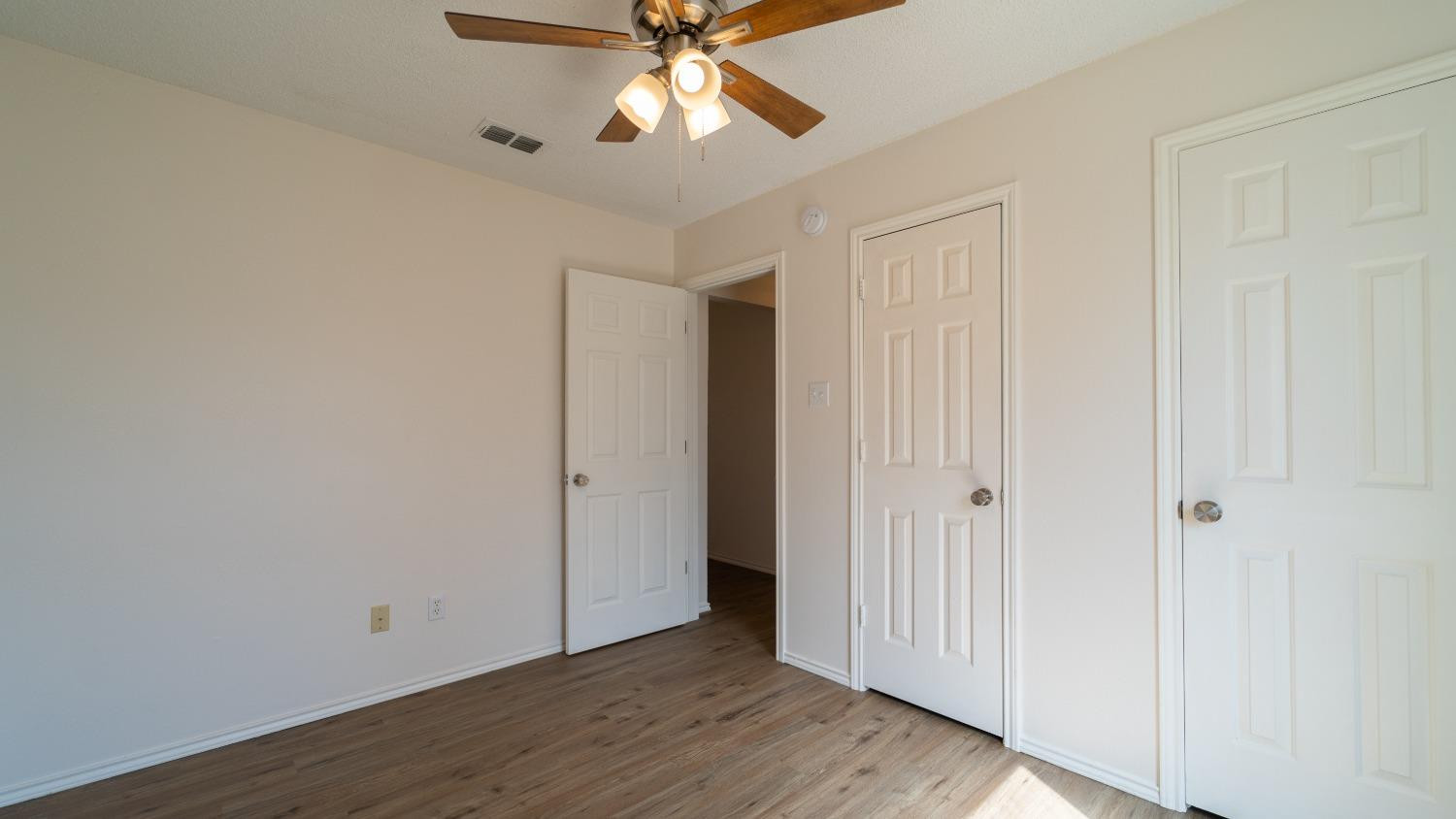 6115 7th Drive