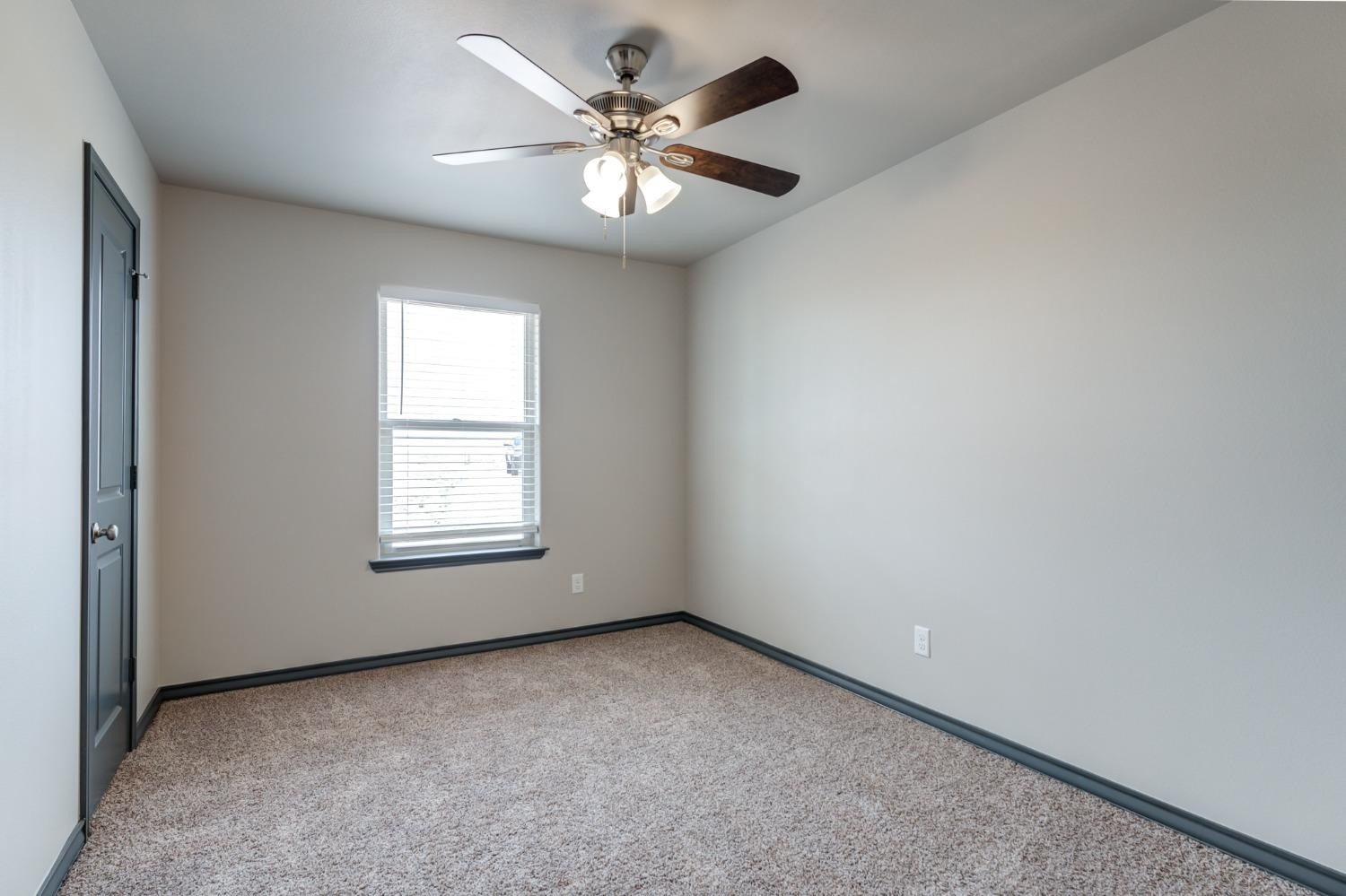8618 E County Road 5500
