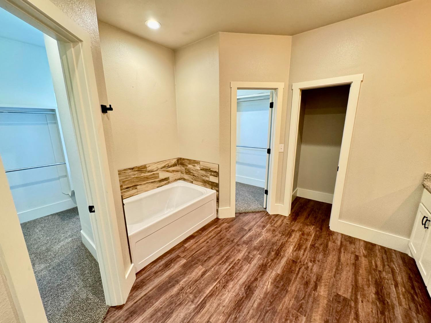 9503 Private Road 6665