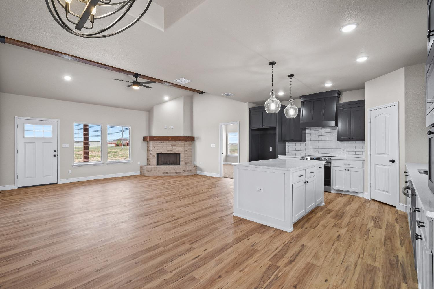16310 N FM 179