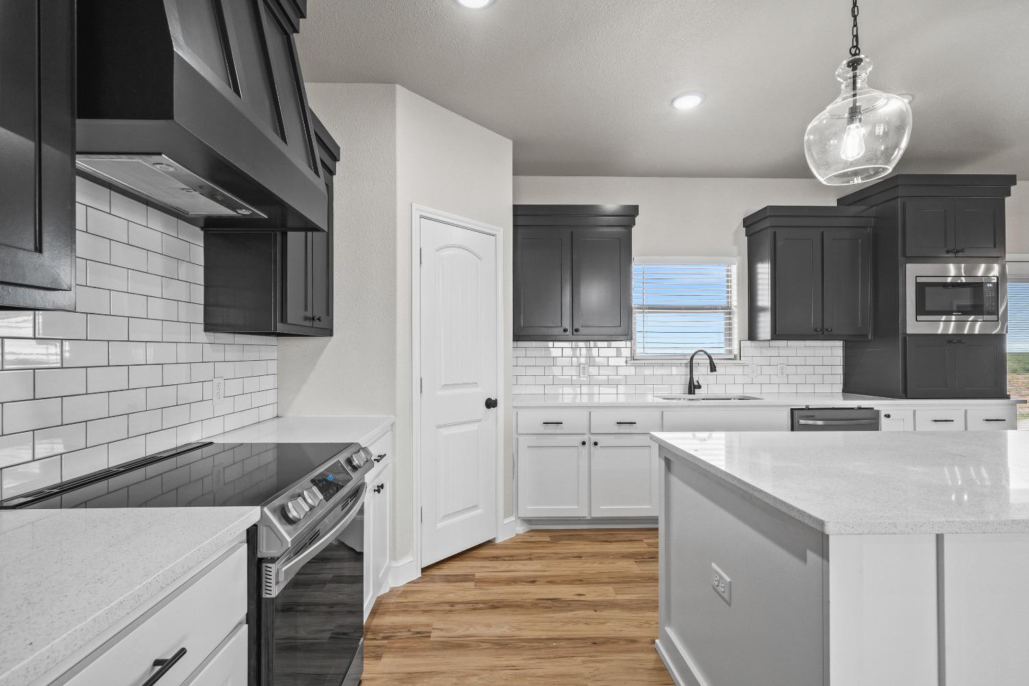 16310 N FM 179