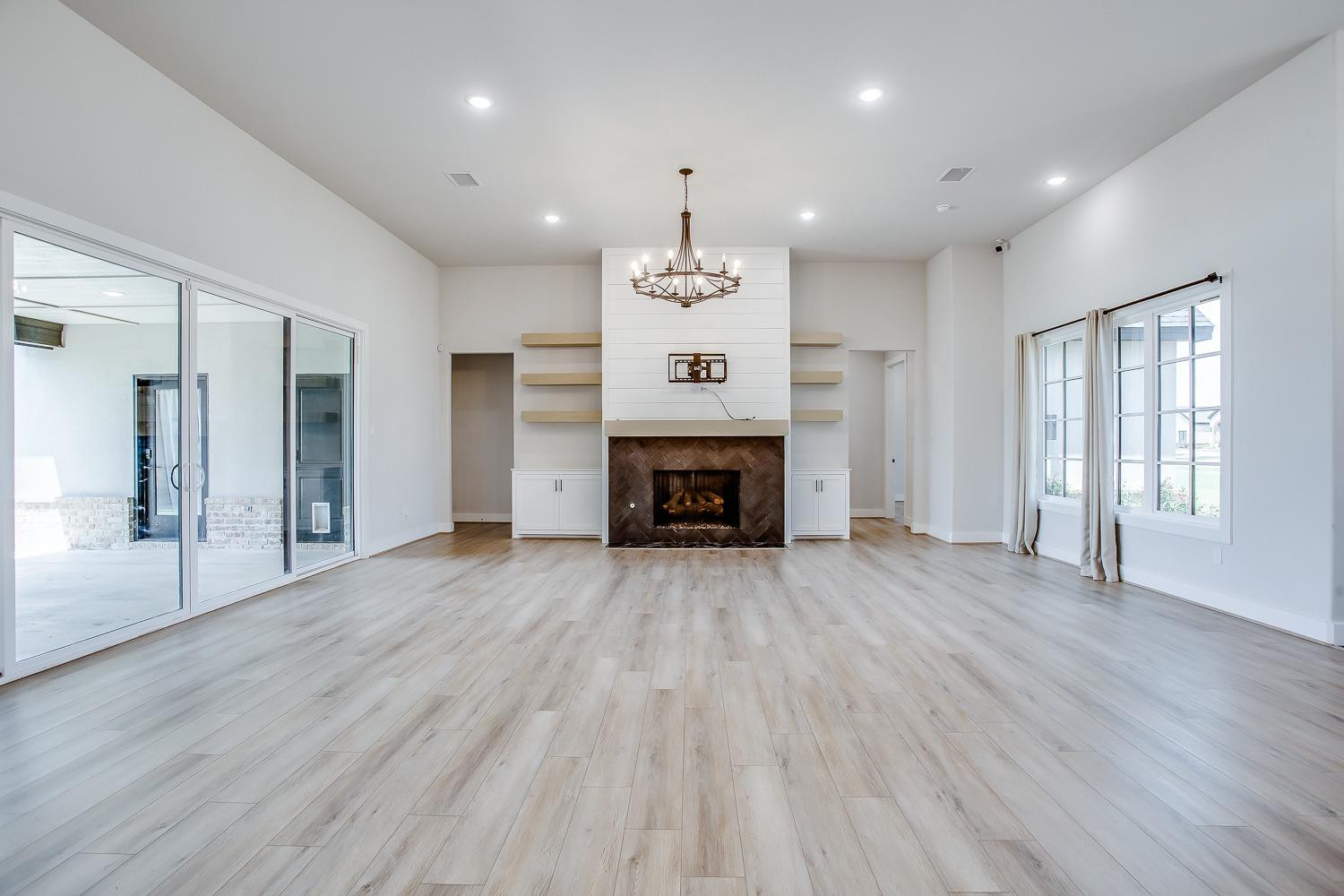 4803 County Road 7640
