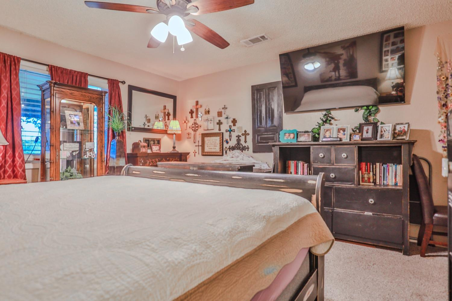 2120 Longhorn Drive