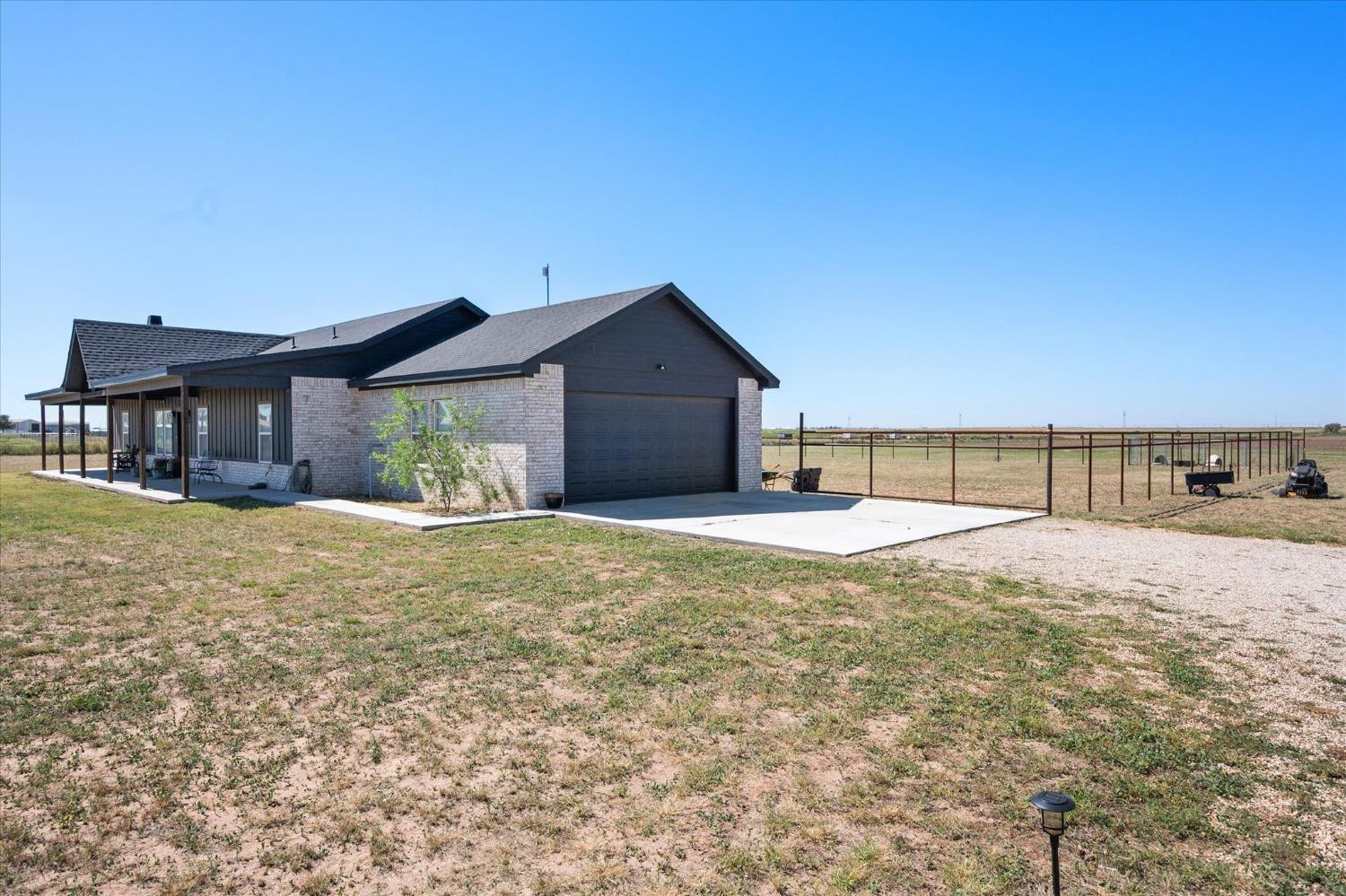 12605 N FM 1729