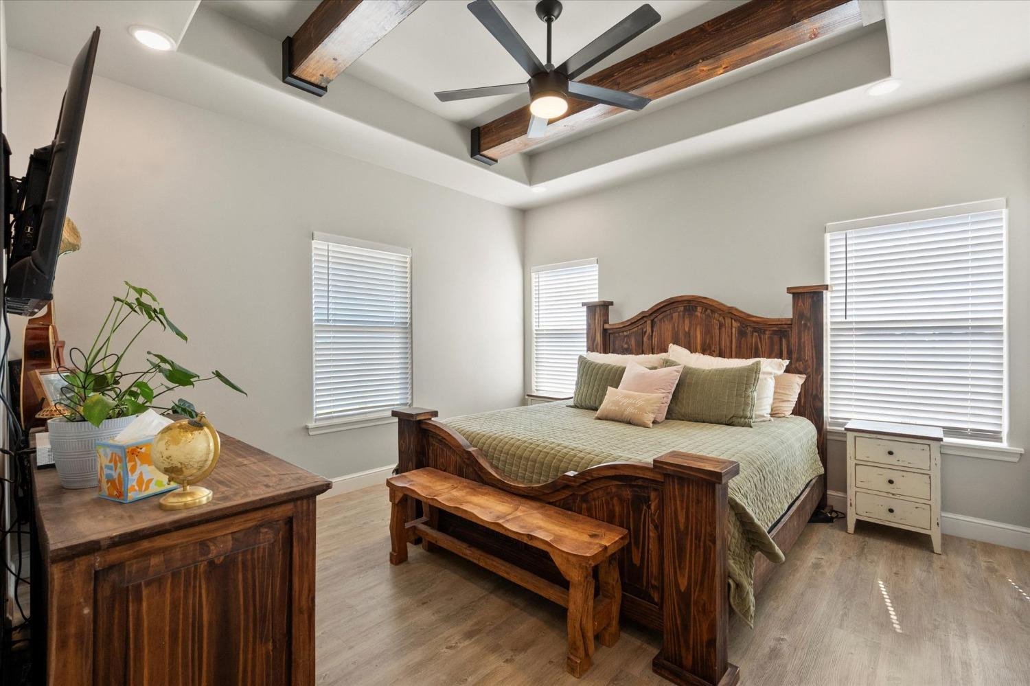 12605 N FM 1729