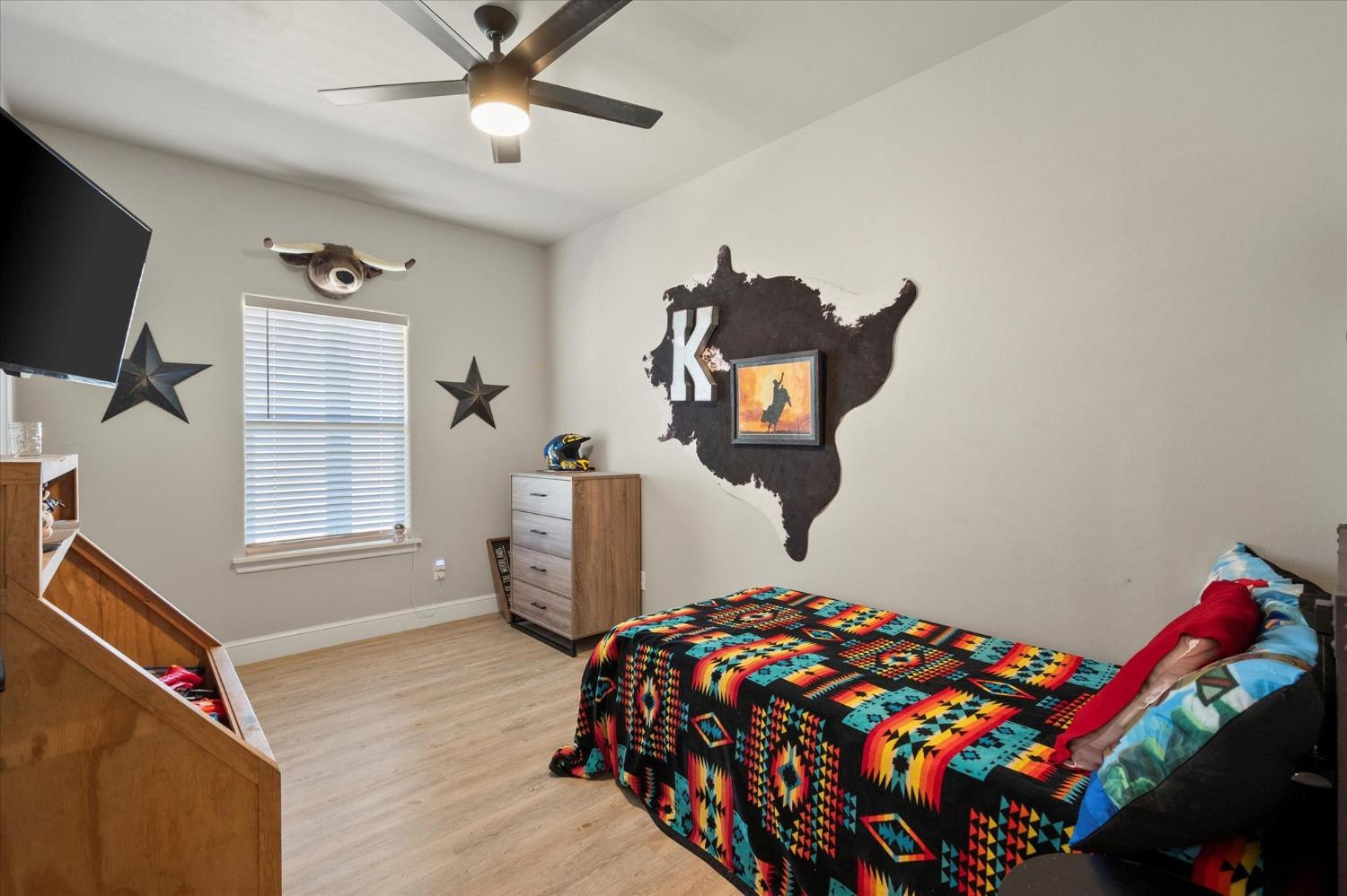 12605 N FM 1729
