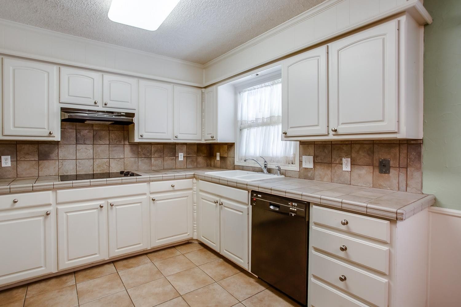 5002 94th Street