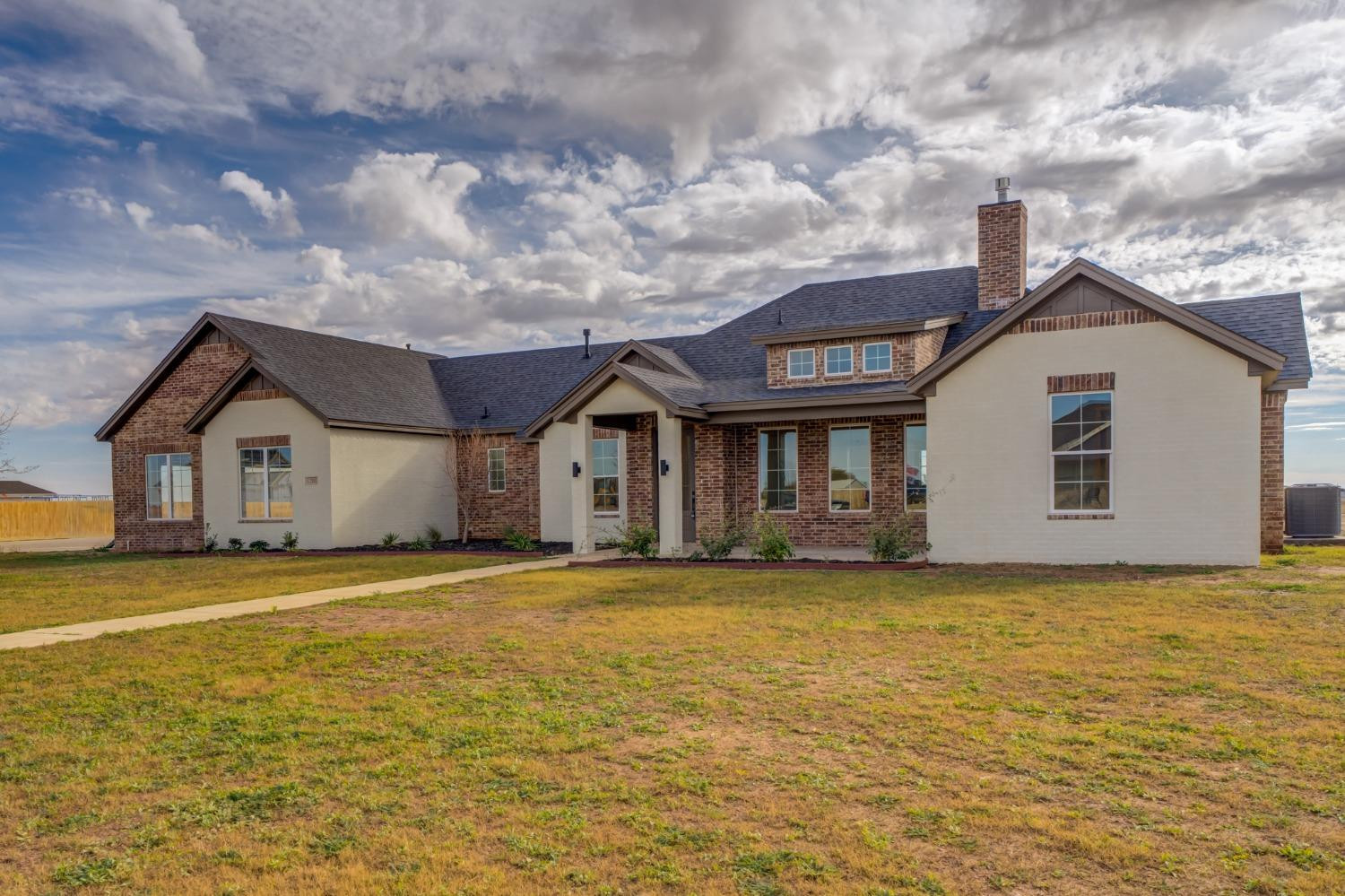 1201 County Road 7710