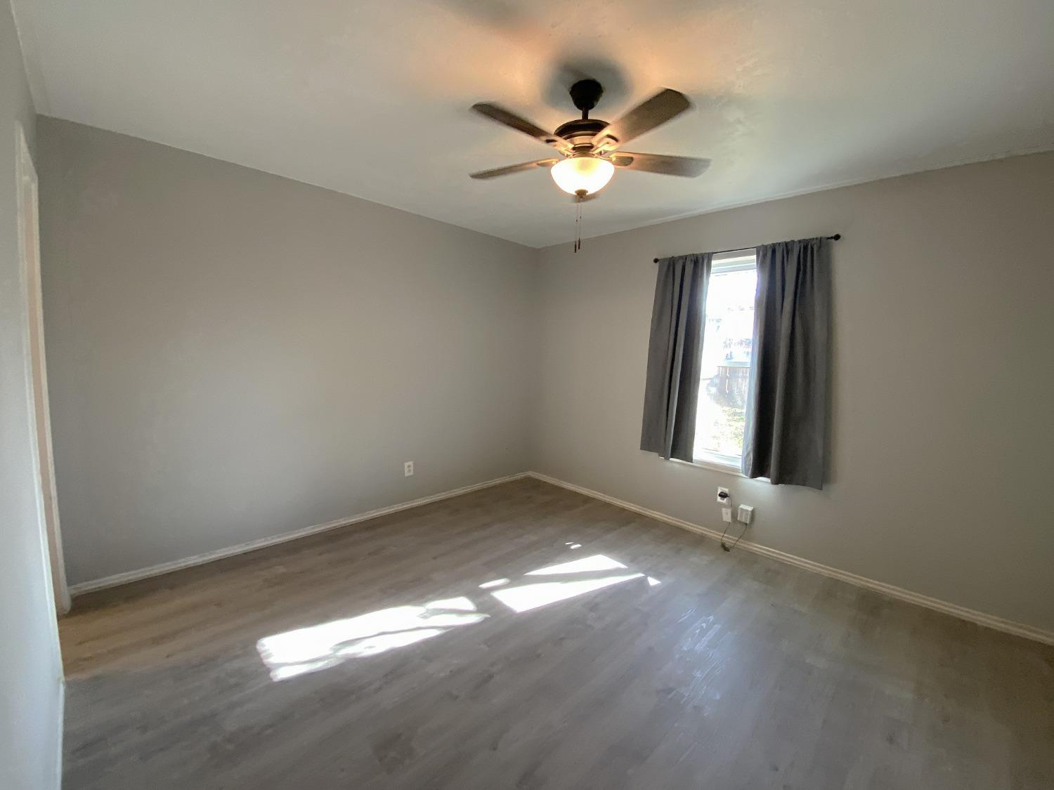 5733 93rd Street