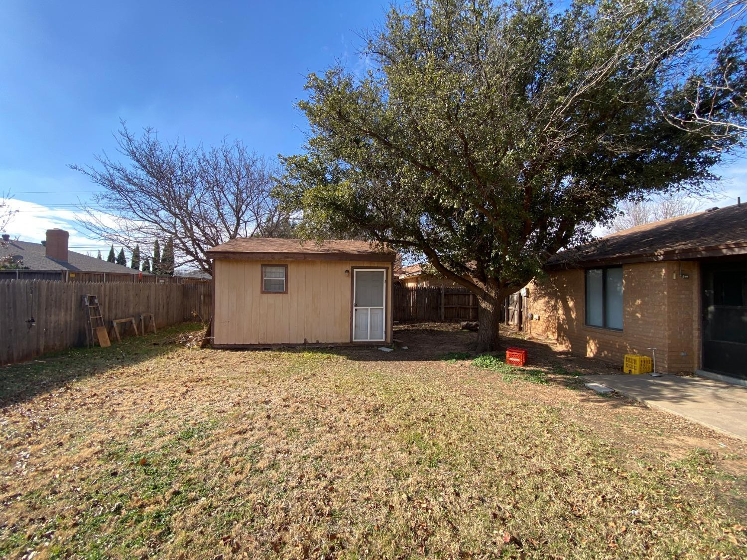 5733 93rd Street
