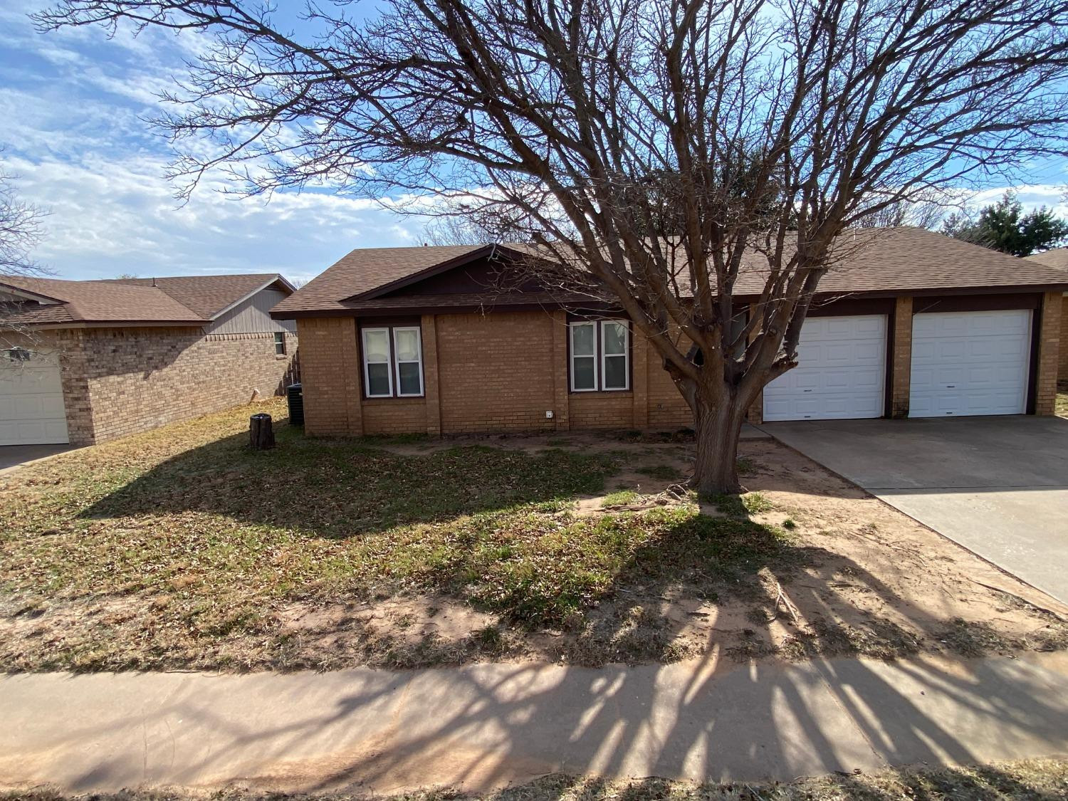 5733 93rd Street