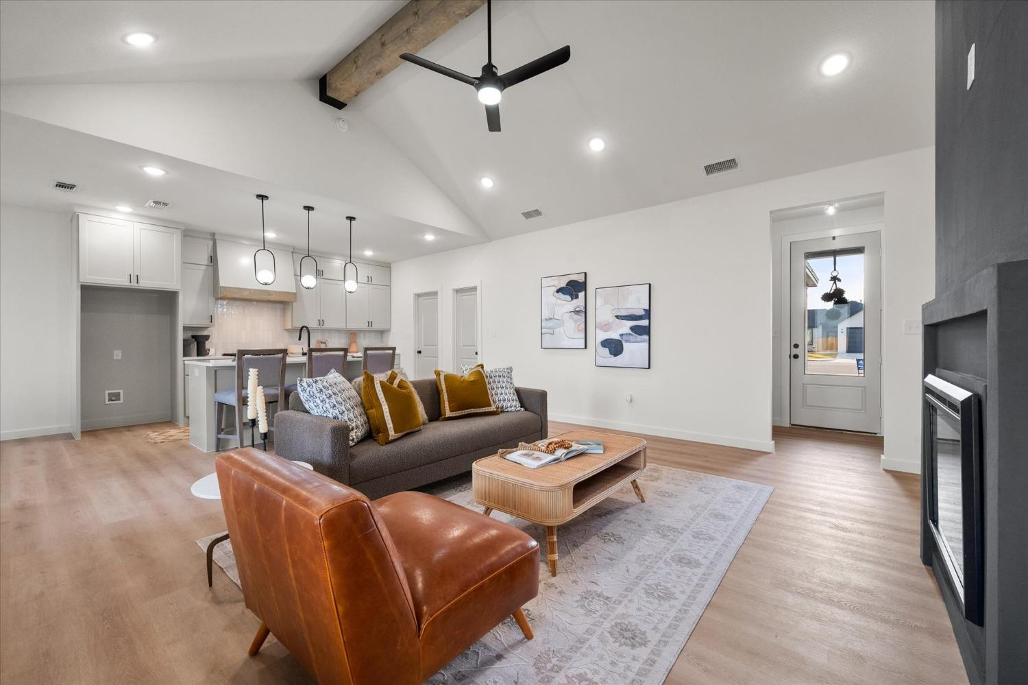 14409 Kenosha Avenue