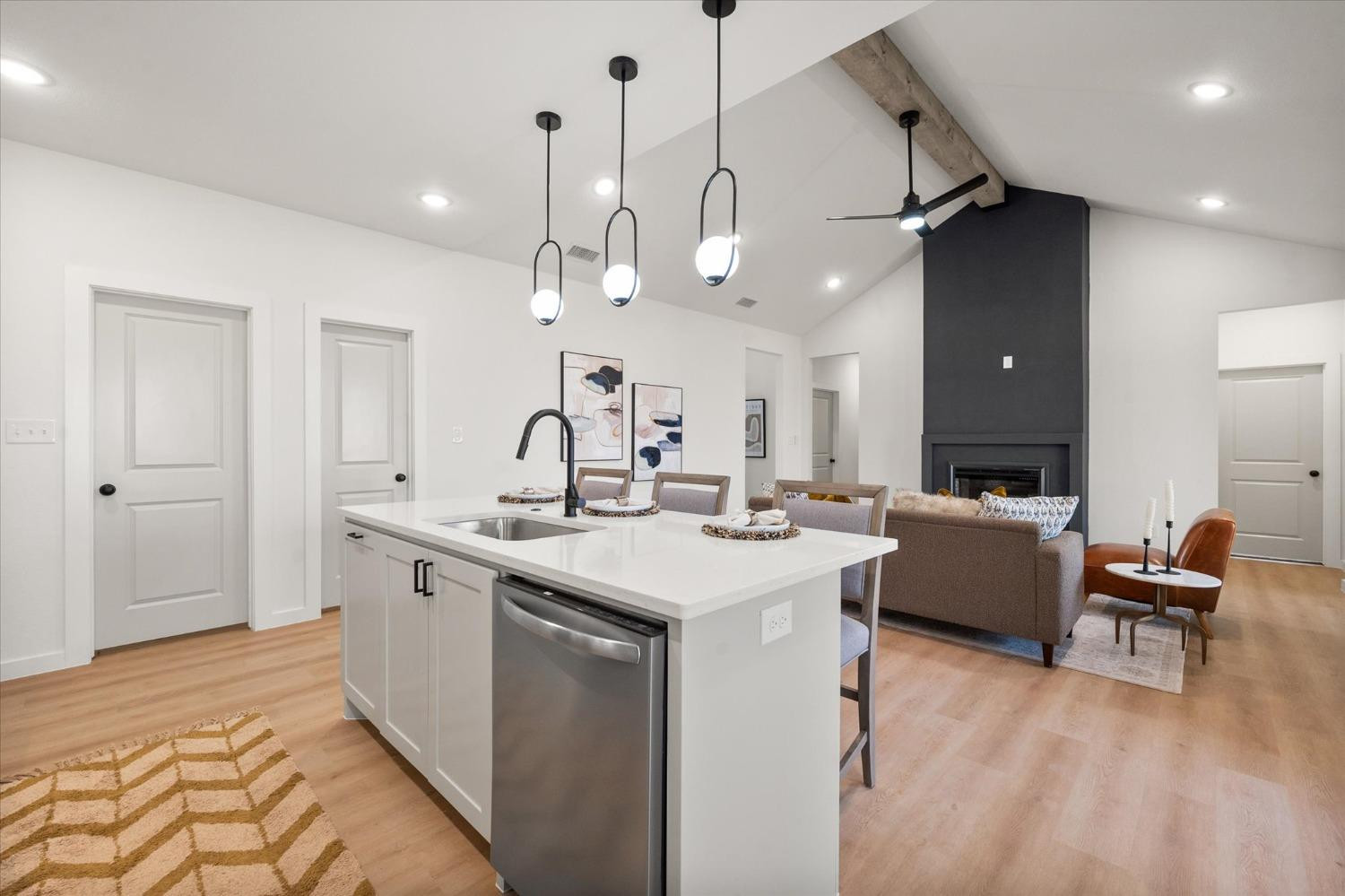 14409 Kenosha Avenue