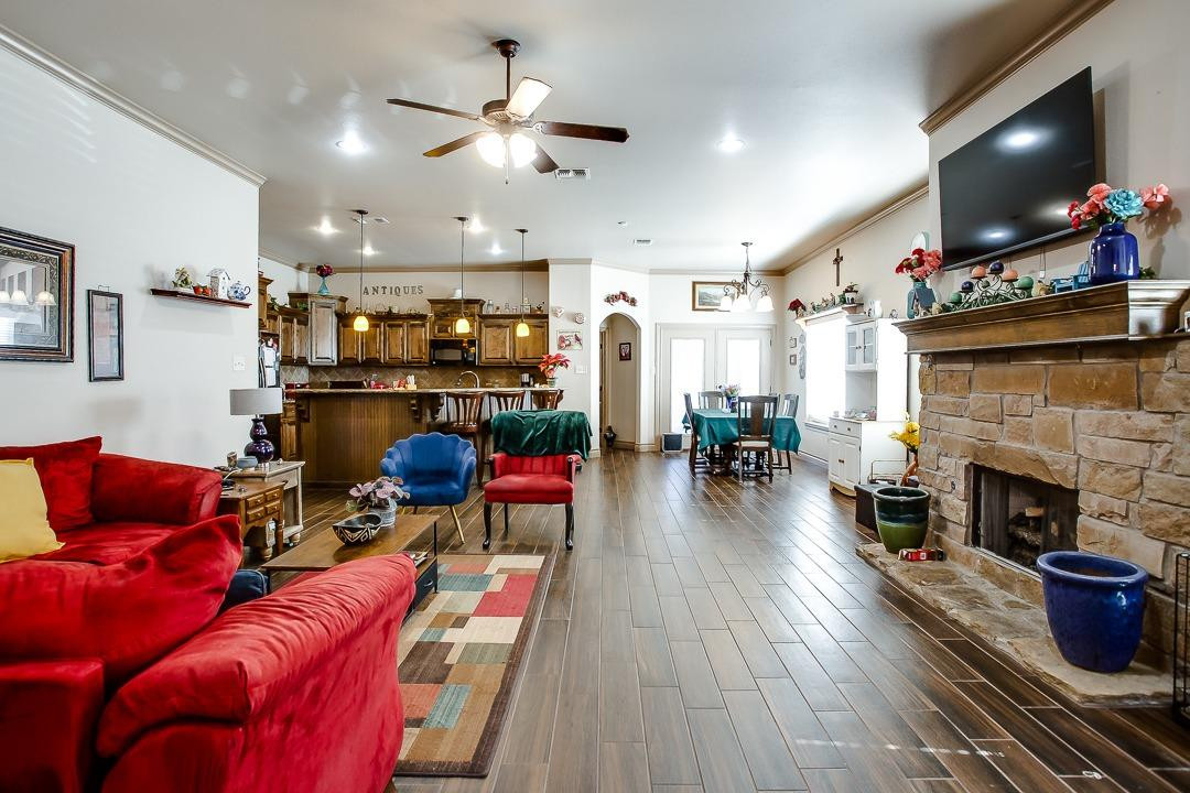 11213 Canton Avenue