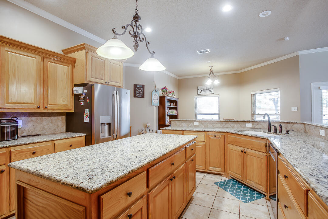 6403 County Rd 7445